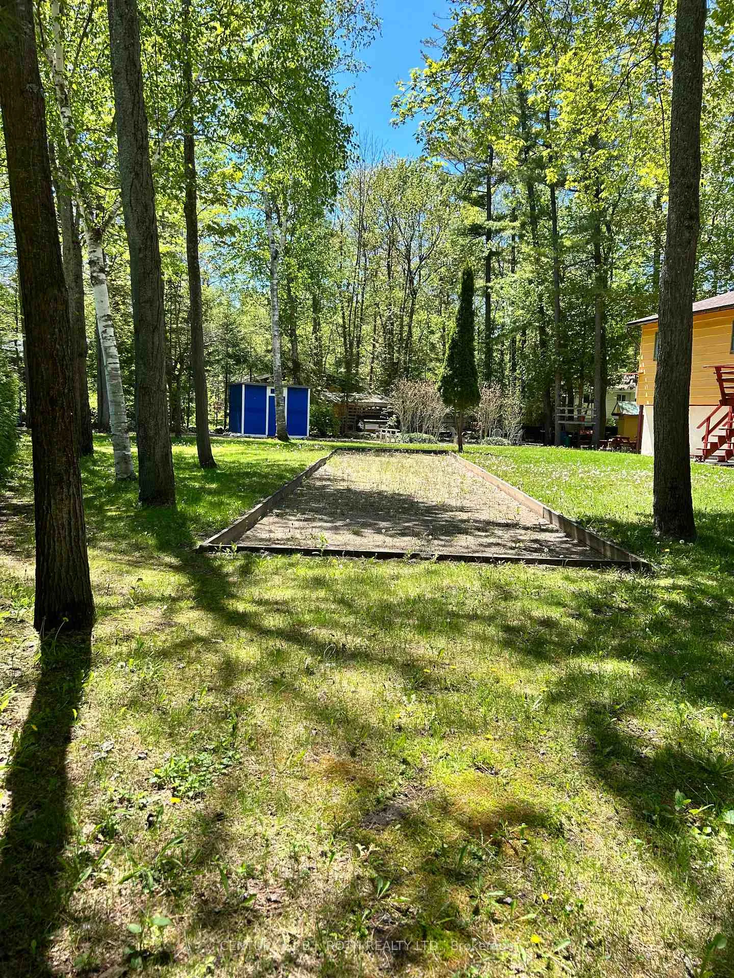 Photo 16 of 23 Victoria Avenue, Tiny, Rural Tiny — HOMEH
