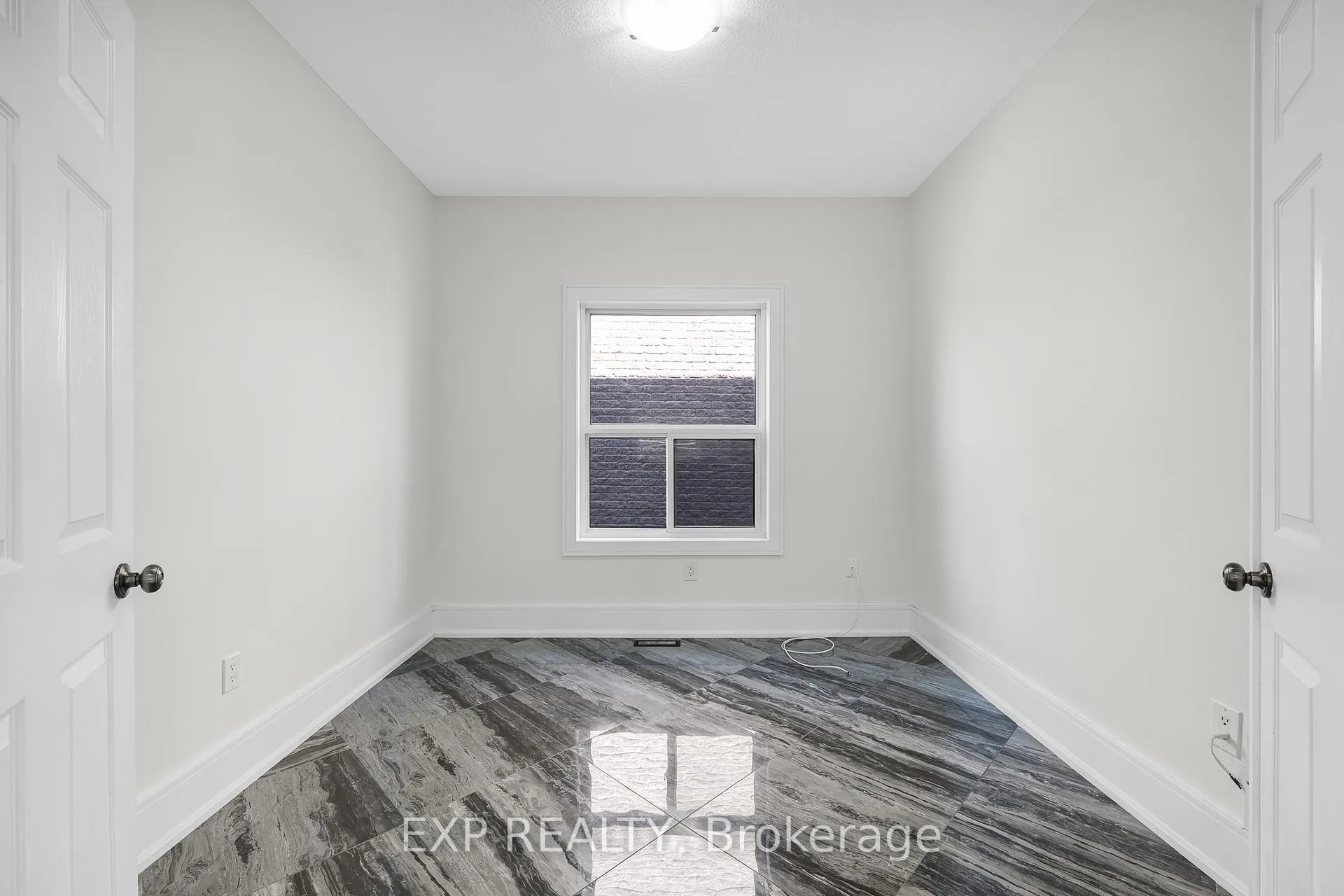 Photo 15 of 24 Jessica Drive, Barrie, Painswick South — HOMEH