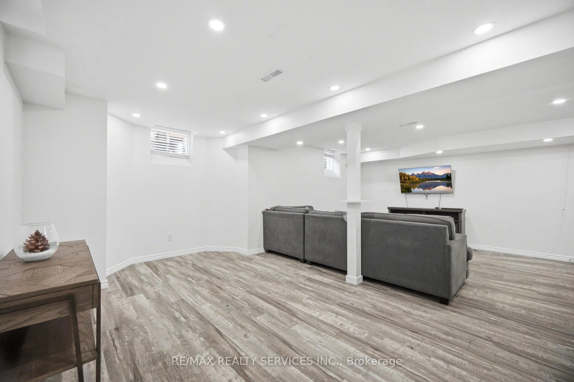 Photo 28 of 28 Ponymeadow Way, Brampton, Credit Valley — HOMEH