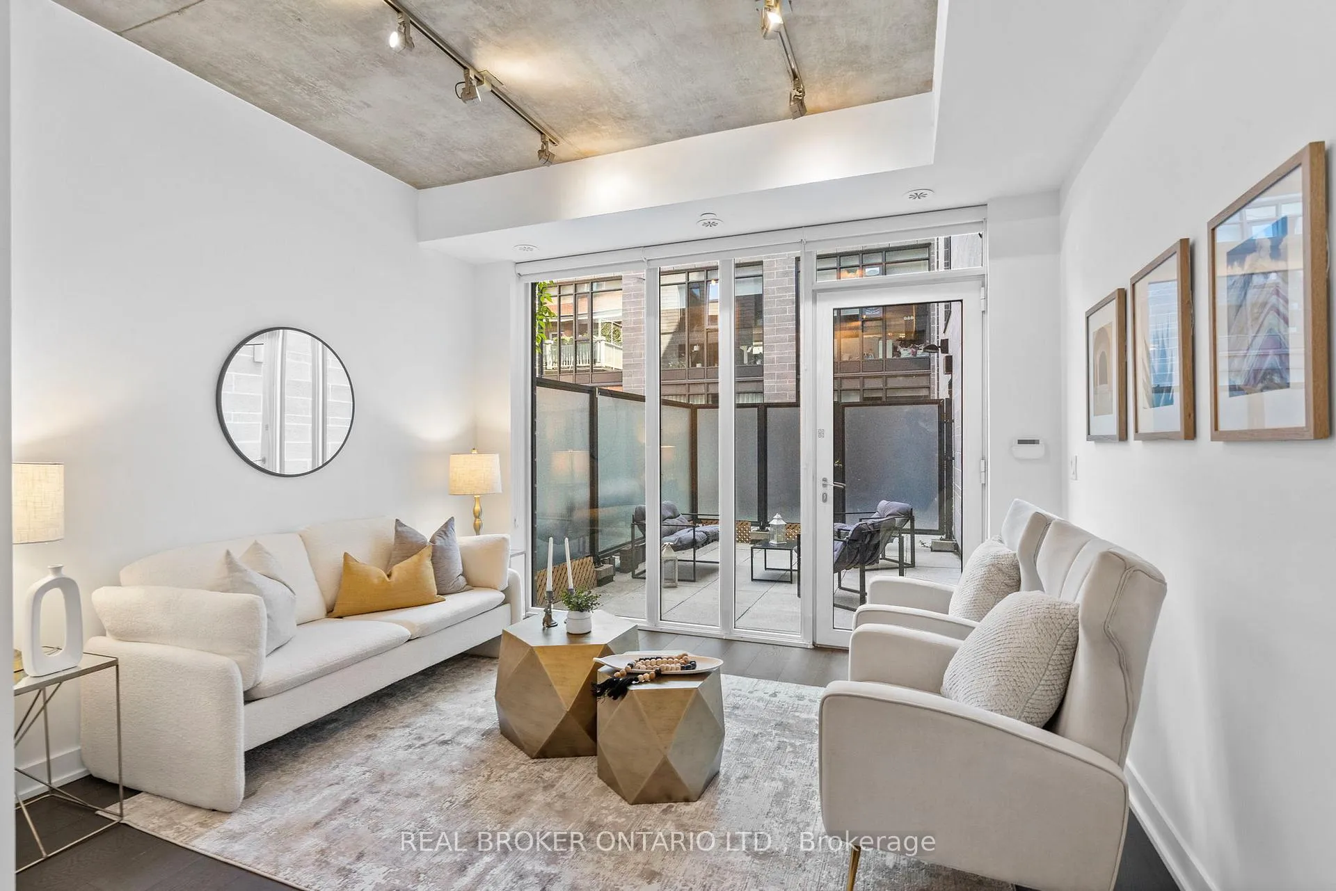 Photo 8 of Unit Th3, 16 Filmic Lane, Toronto, South Riverdale — HOMEH