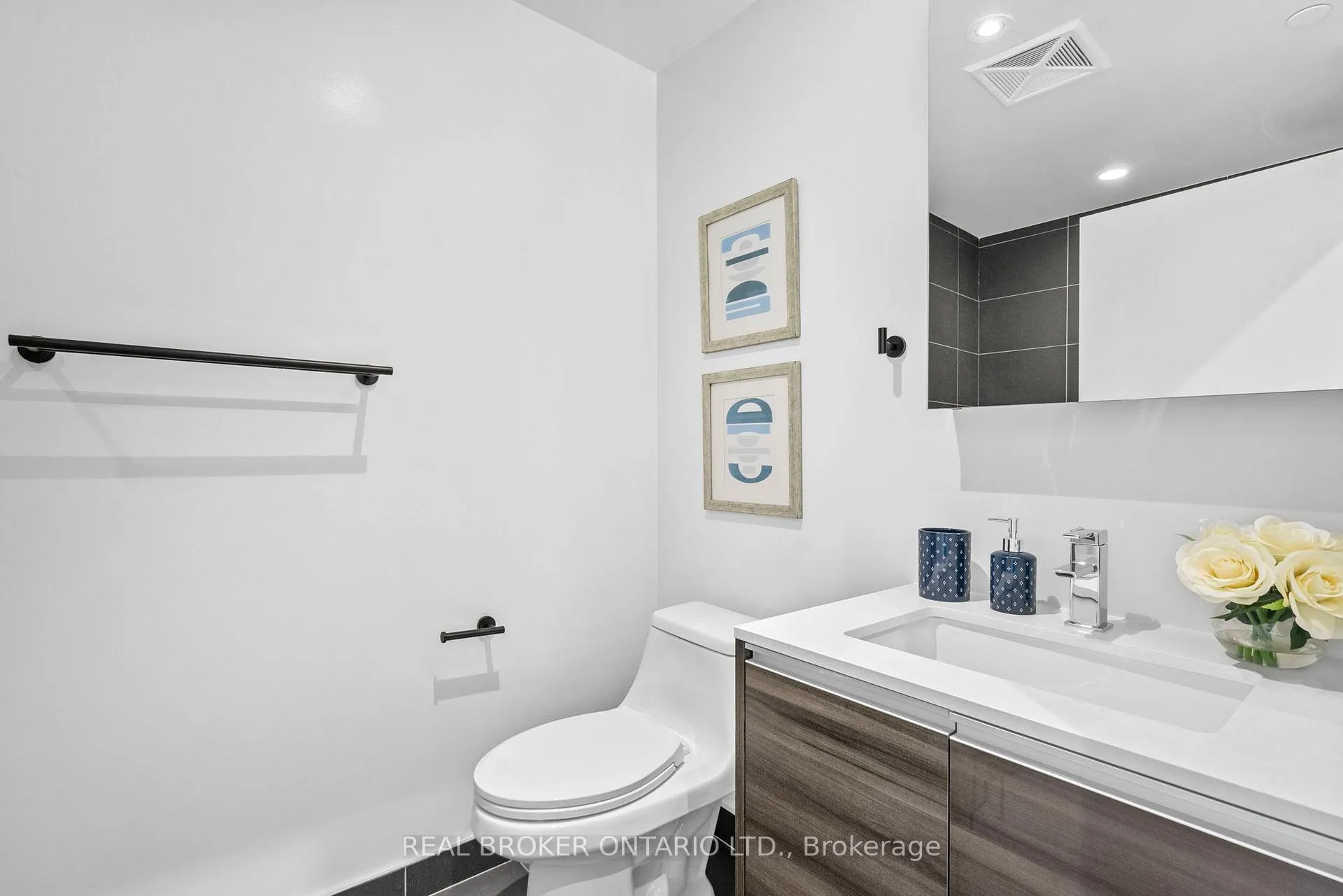 Photo 30 of Unit Th3, 16 Filmic Lane, Toronto, South Riverdale — HOMEH