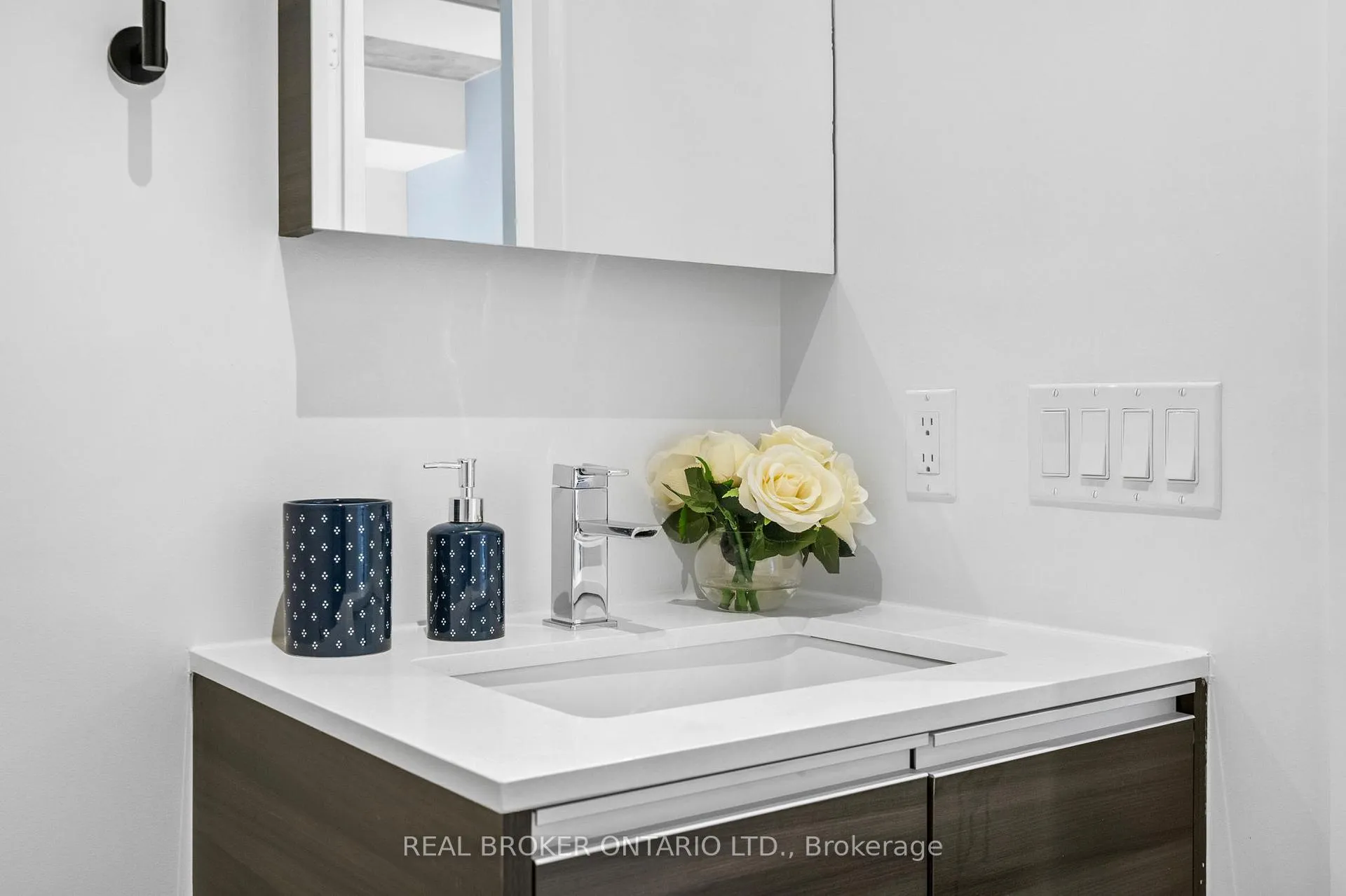 Photo 31 of Unit Th3, 16 Filmic Lane, Toronto, South Riverdale — HOMEH