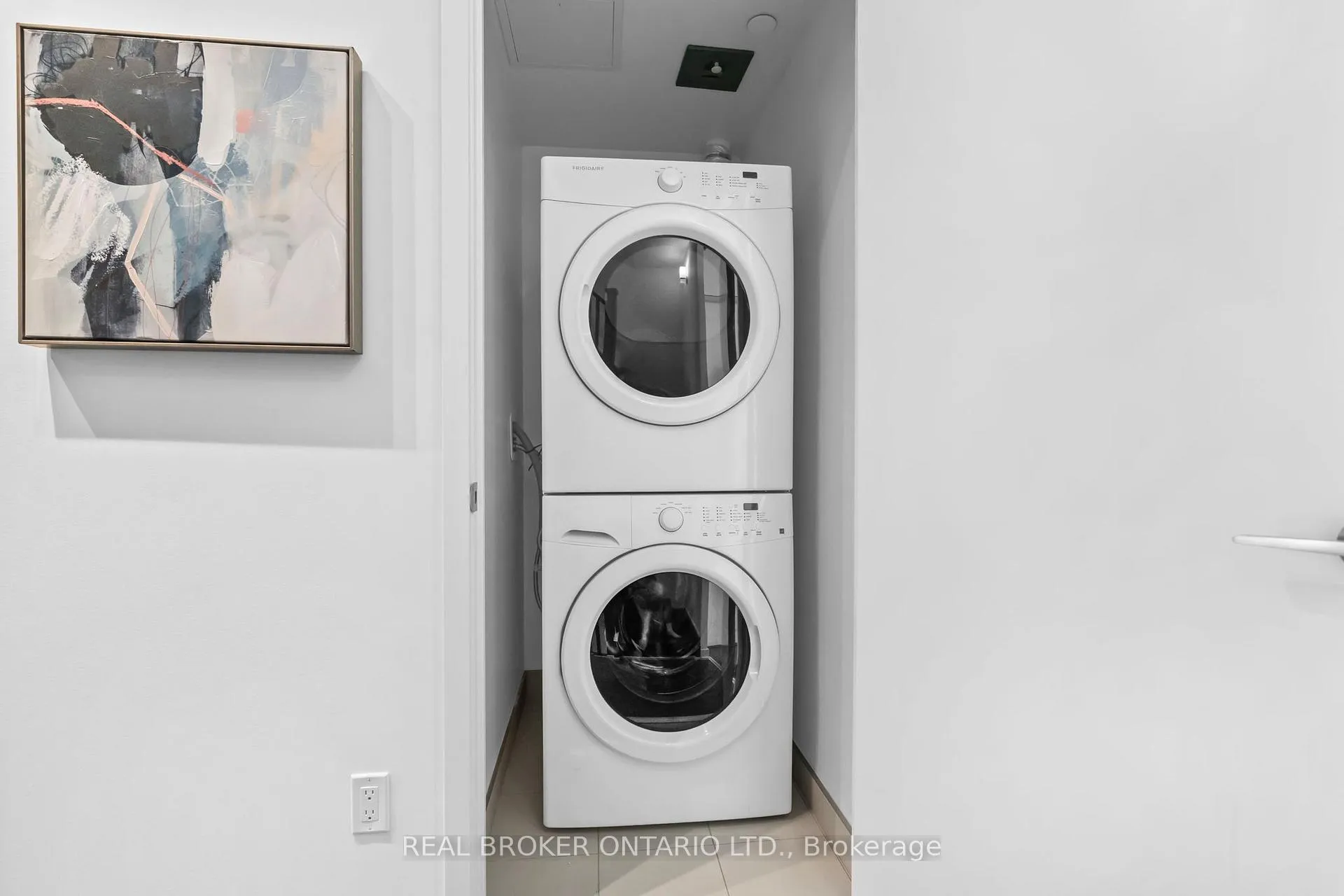 Photo 33 of Unit Th3, 16 Filmic Lane, Toronto, South Riverdale — HOMEH