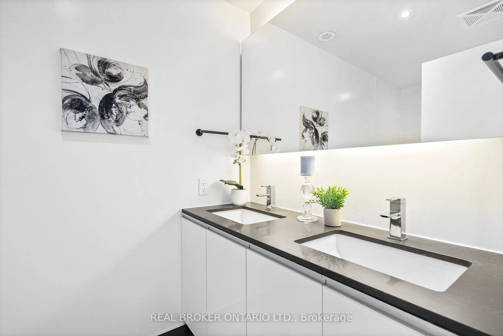 Photo 41 of Unit Th3, 16 Filmic Lane, Toronto, South Riverdale — HOMEH