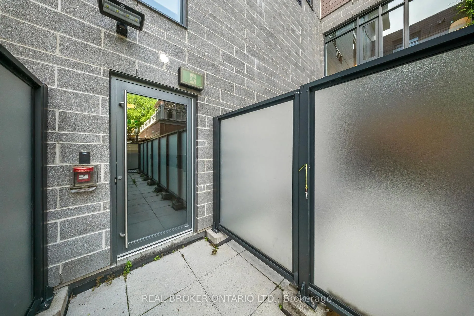 Photo 46 of Unit Th3, 16 Filmic Lane, Toronto, South Riverdale — HOMEH