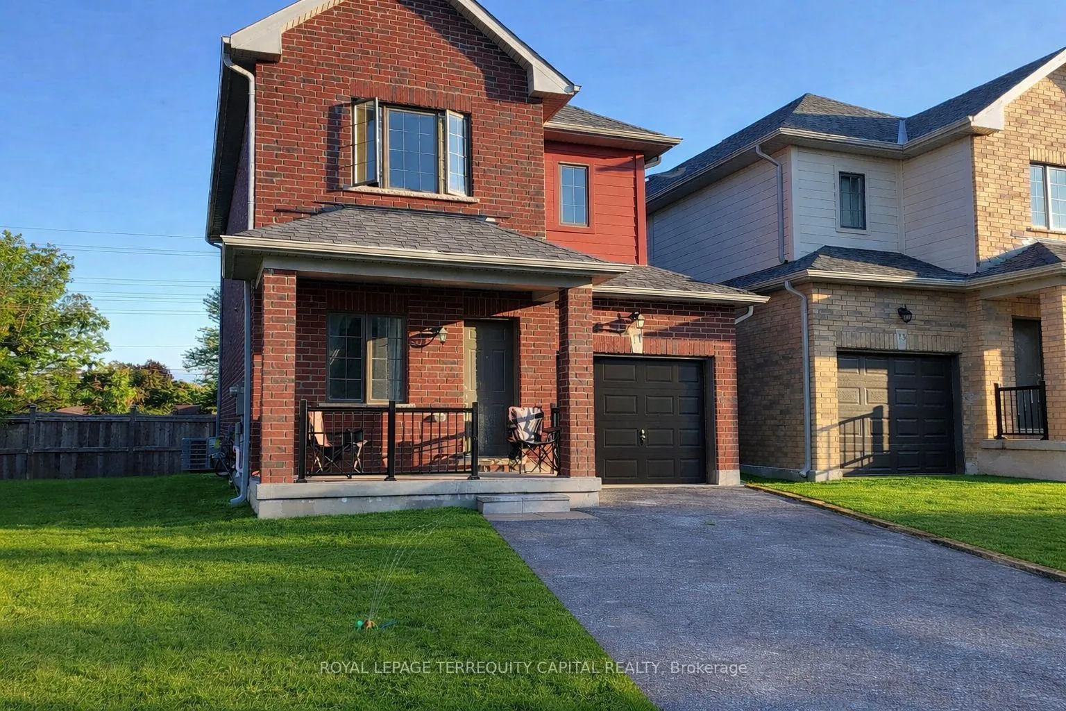 Photo 2 of 11 Bedford Estates Crescent, Barrie, Bayshore — HOMEH