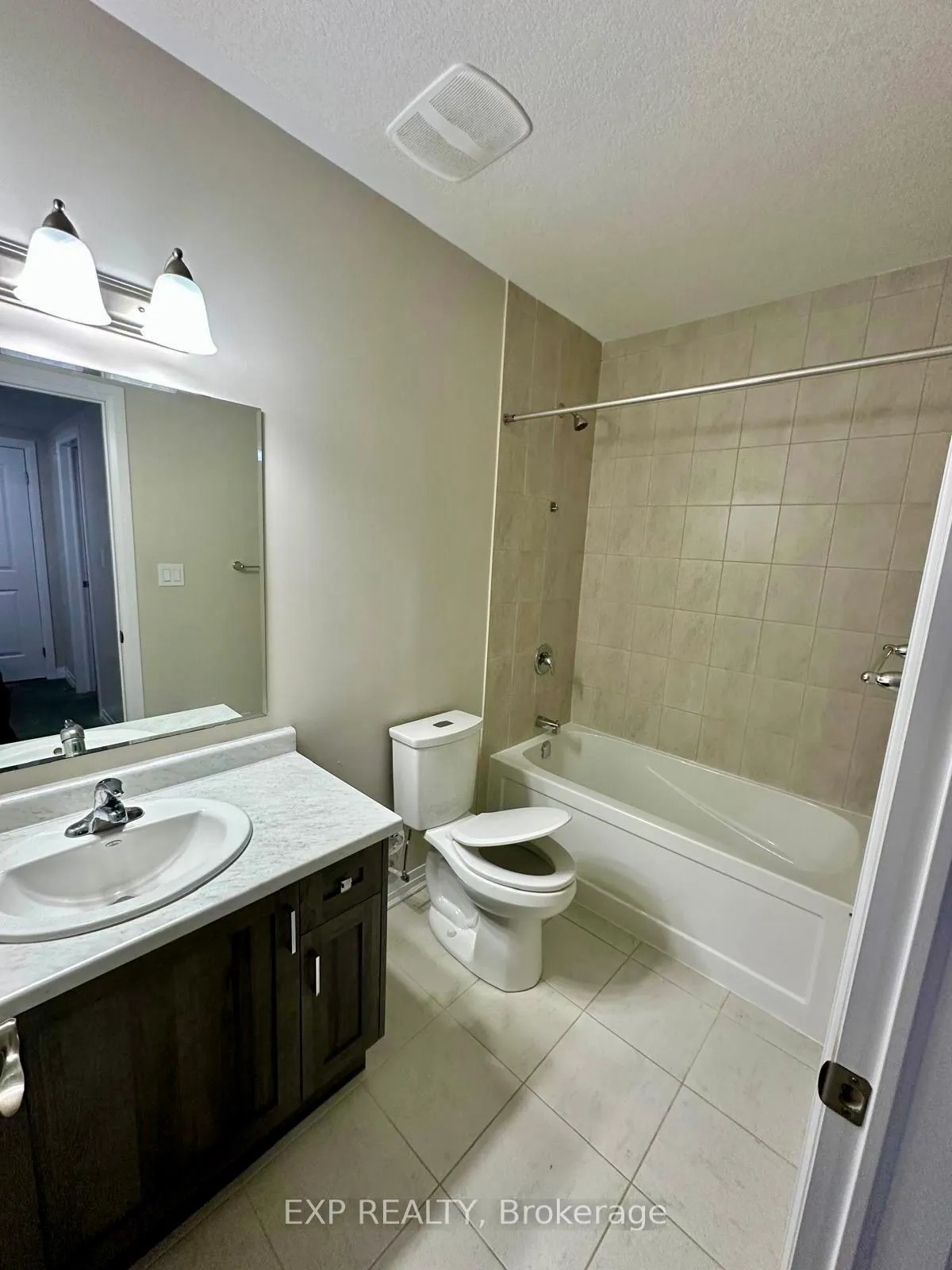 Photo 6 of 88 Seabrook Drive, Kitchener, Trussler — HOMEH