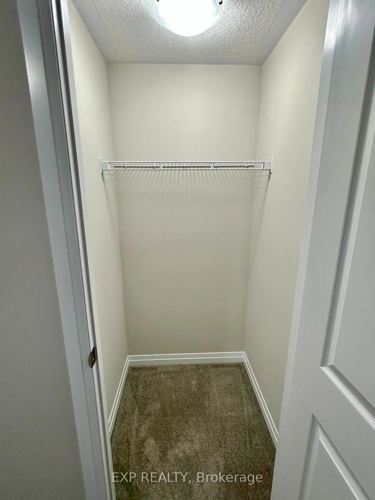 Photo 7 of 88 Seabrook Drive, Kitchener, Trussler — HOMEH