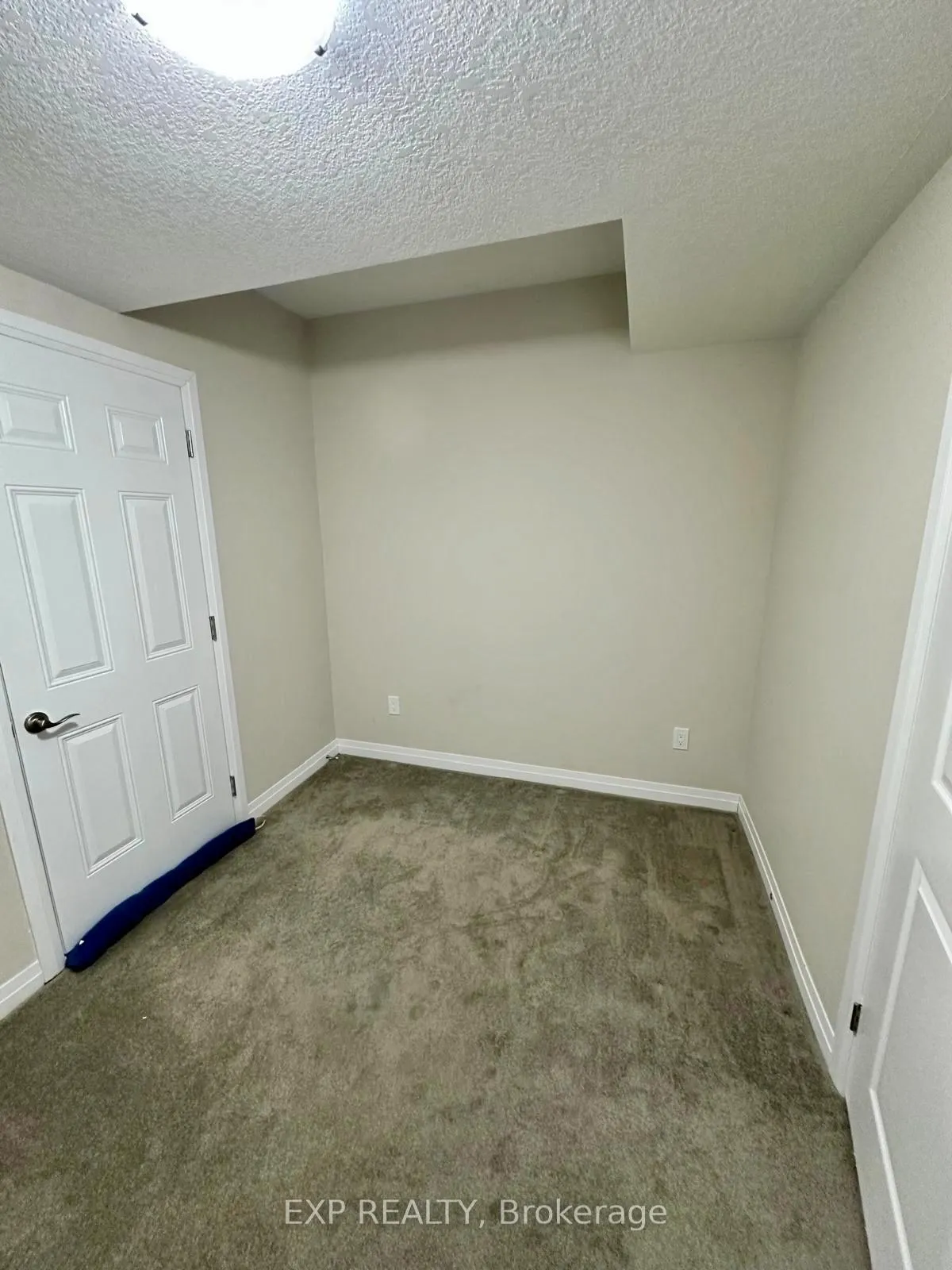Photo 8 of 88 Seabrook Drive, Kitchener, Trussler — HOMEH