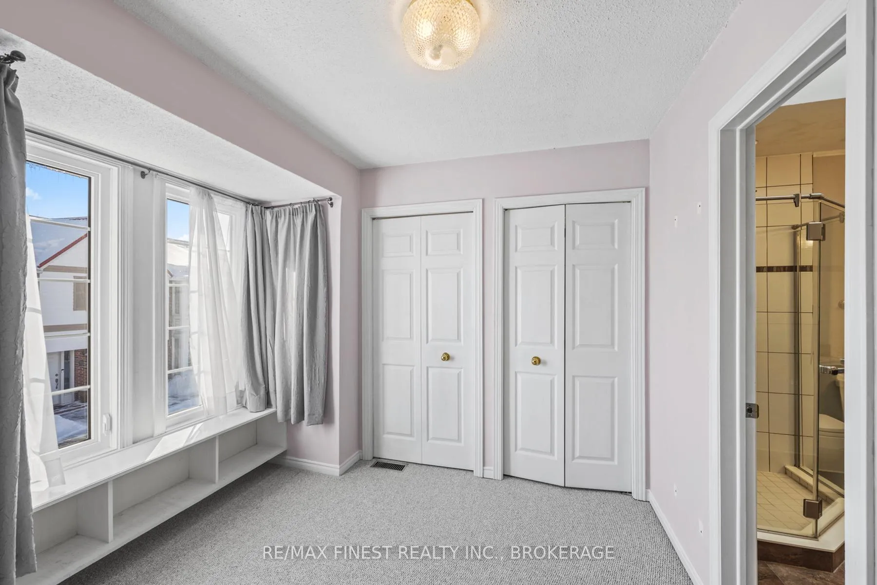 Photo 32 of Unit 16, 1 Place D'armes, Kingston, East of Sir John A. Blvd — HOMEH