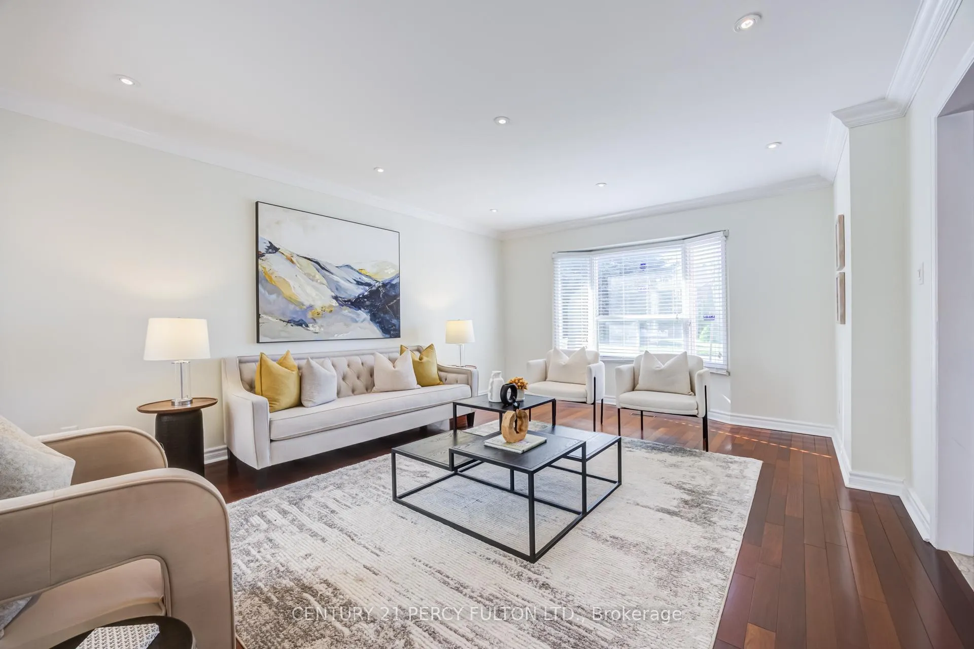 Photo 2 of 39 Wilclay Avenue, Markham, Milliken Mills East — HOMEH