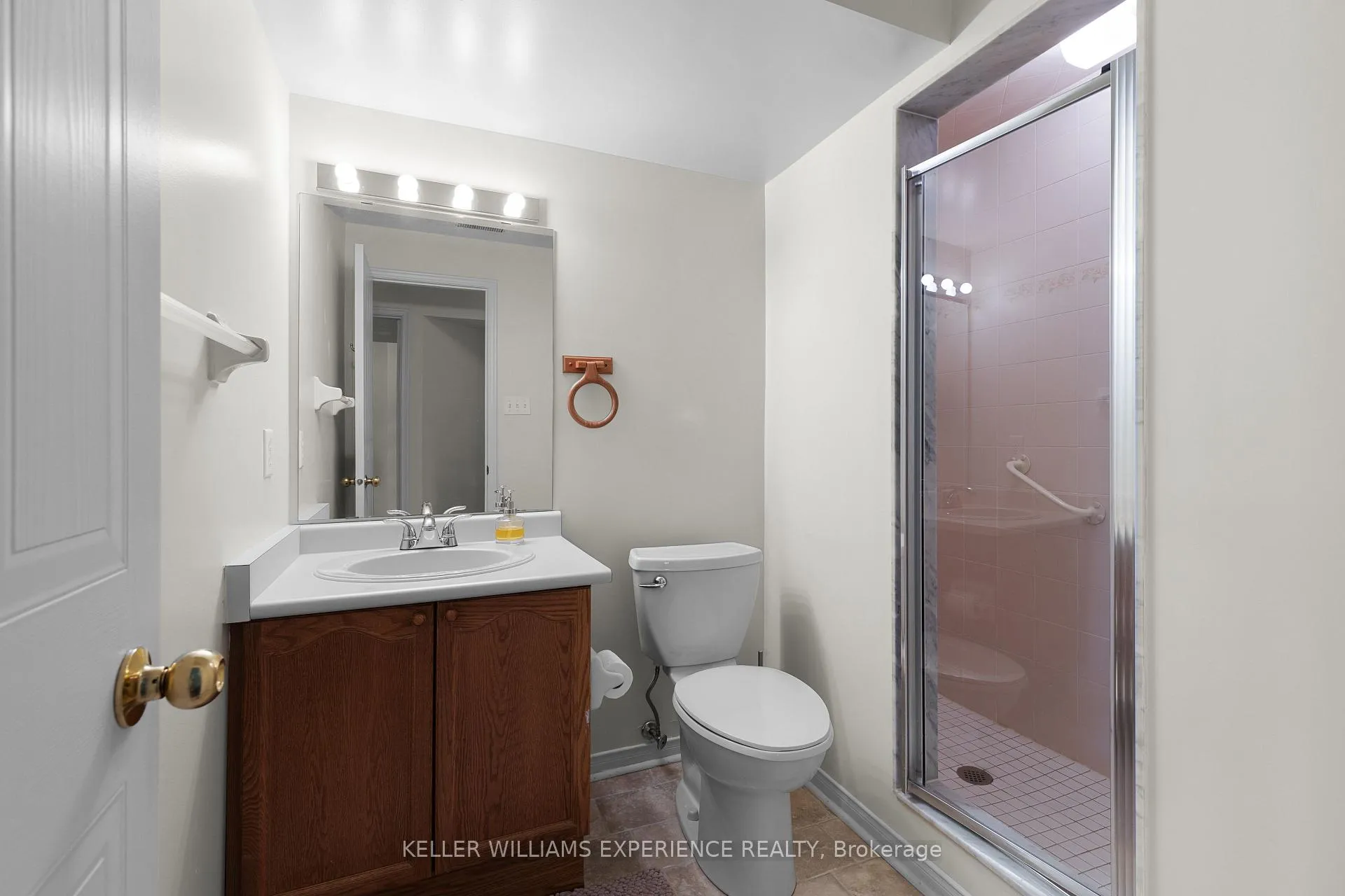 Photo 18 of 72 Rundle Crescent, Barrie, Holly — HOMEH