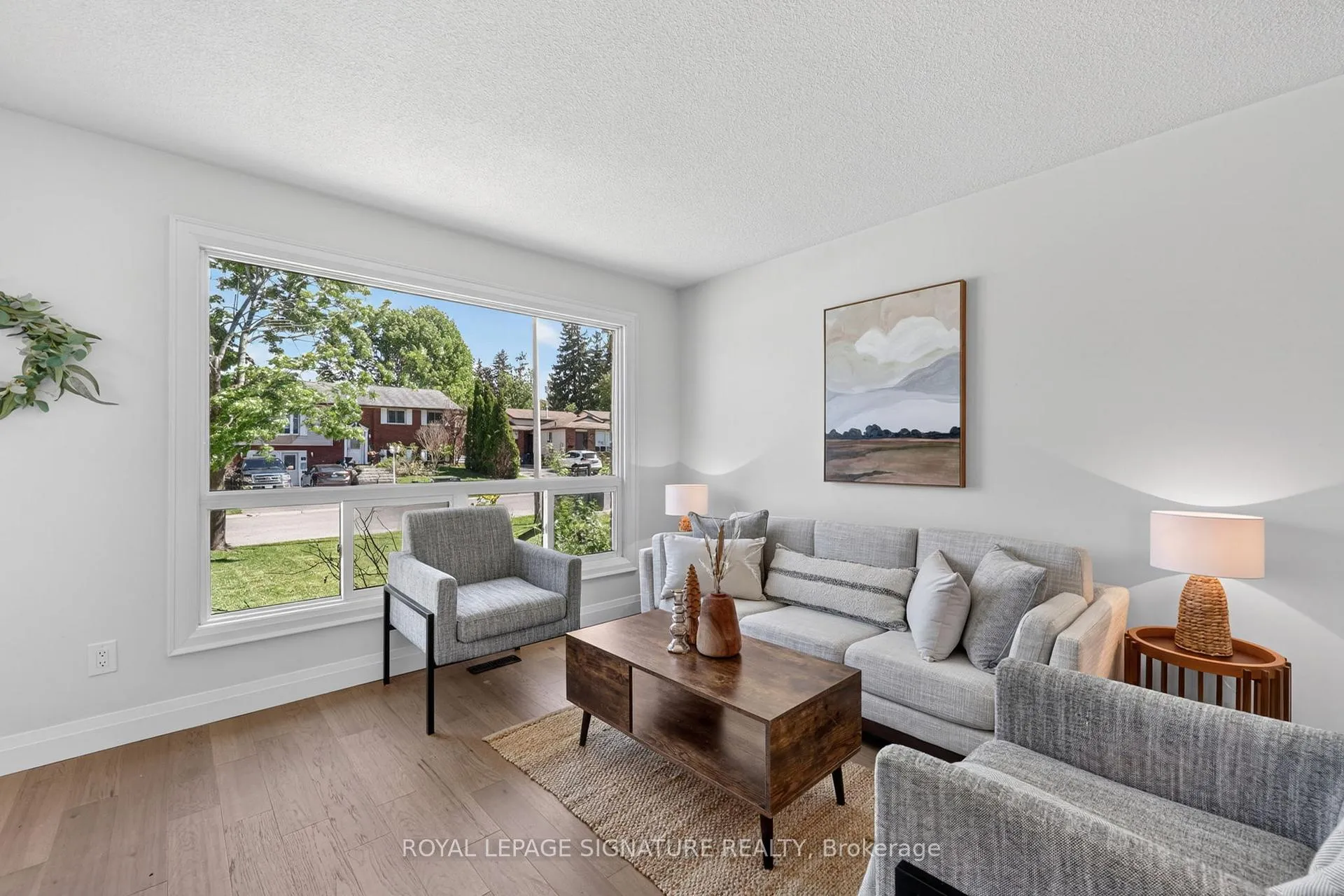 Photo 9 of 28 Janice Drive, Barrie, Sunnidale — HOMEH