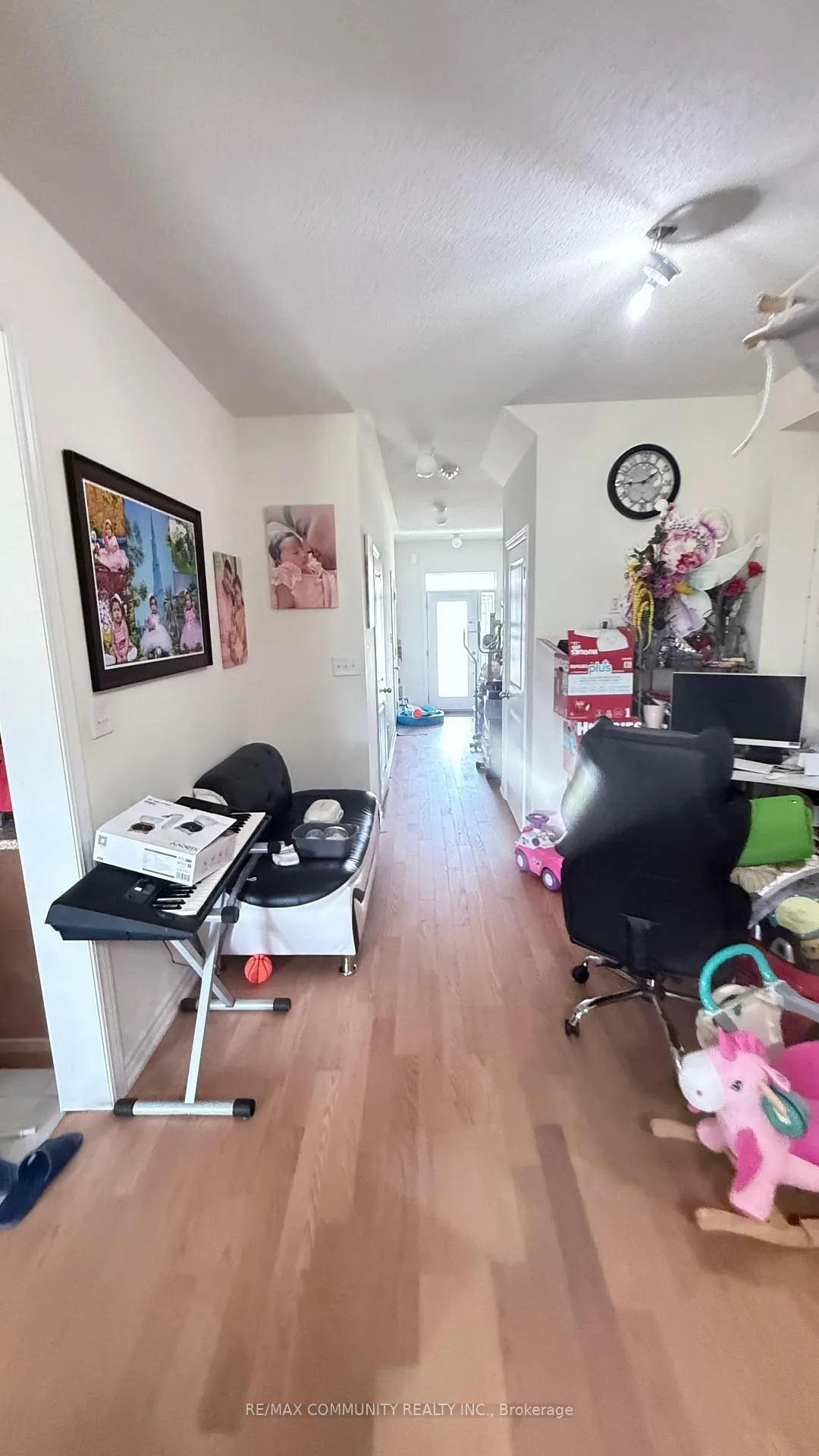 Photo 7 of 1103 Cameo Street, Pickering, Rural Pickering — HOMEH