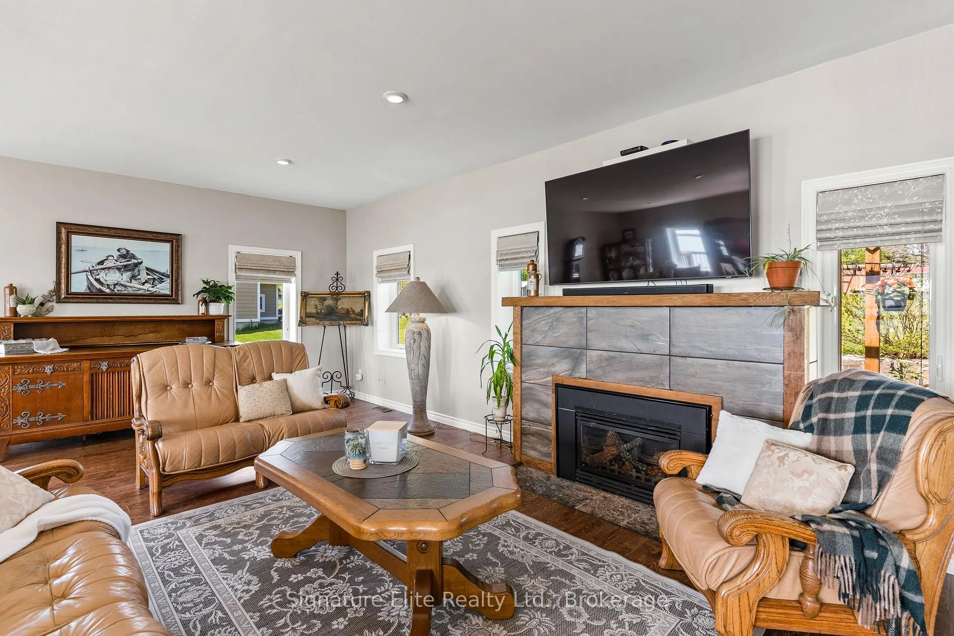 Photo 19 of 9 Fieldview Drive, Kawartha Lakes, Bexley — HOMEH