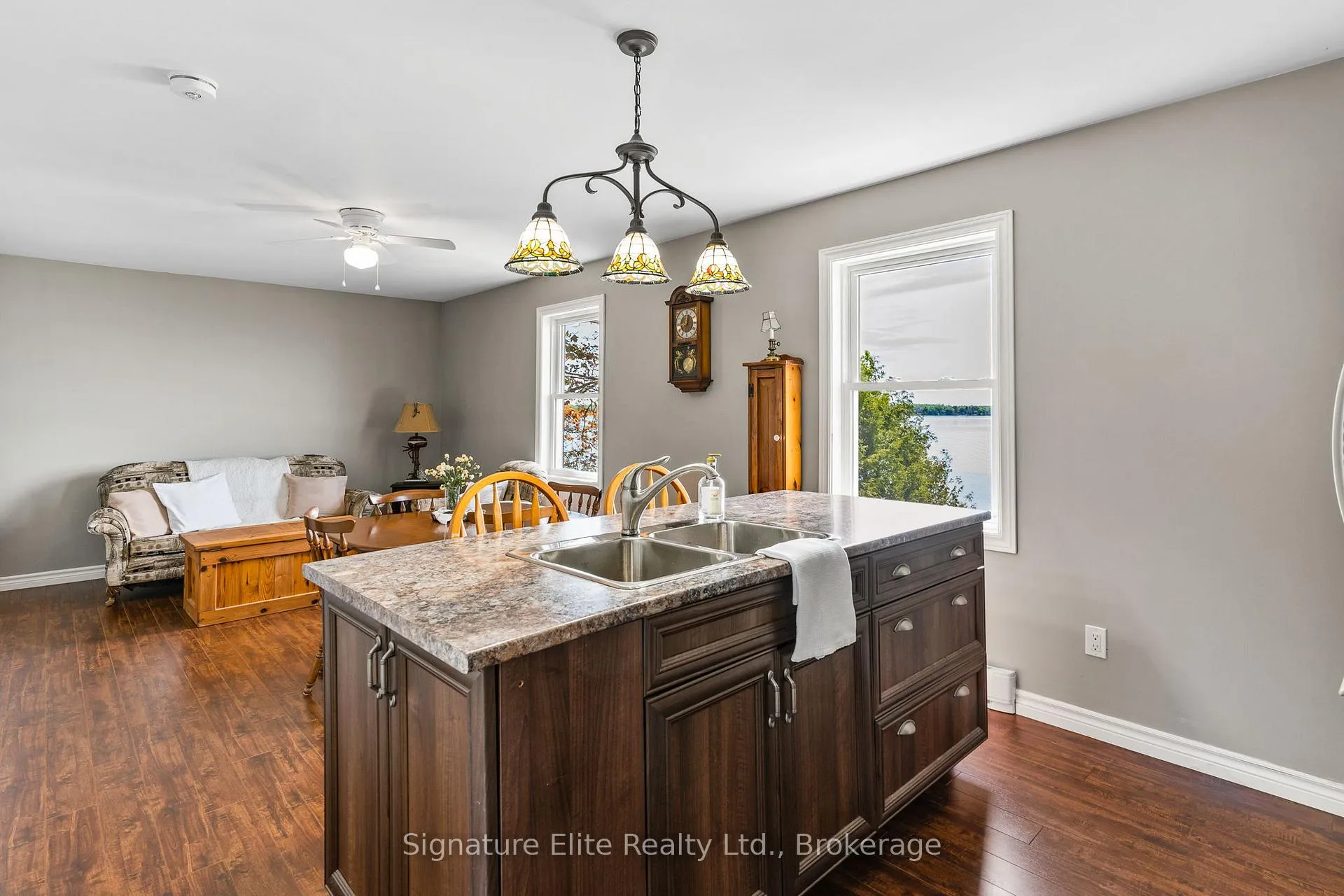 Photo 35 of 9 Fieldview Drive, Kawartha Lakes, Bexley — HOMEH
