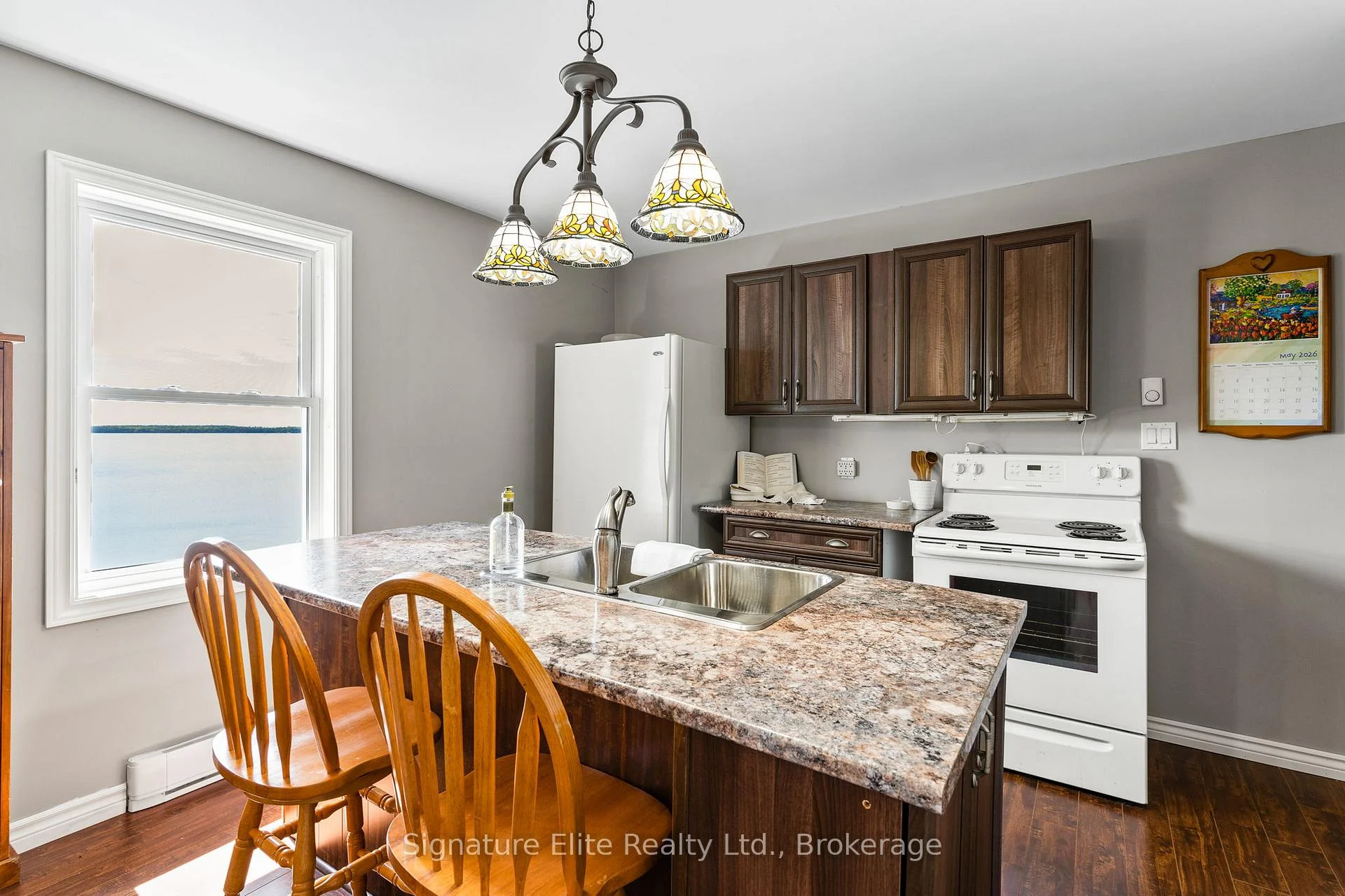 Photo 21 of 9 Fieldview Drive, Kawartha Lakes, Bexley — HOMEH