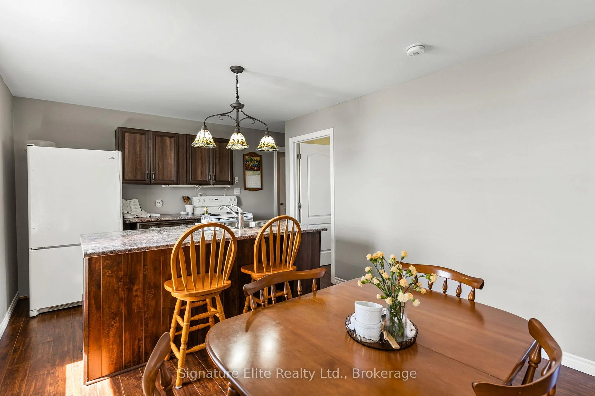 Photo 26 of 9 Fieldview Drive, Kawartha Lakes, Bexley — HOMEH