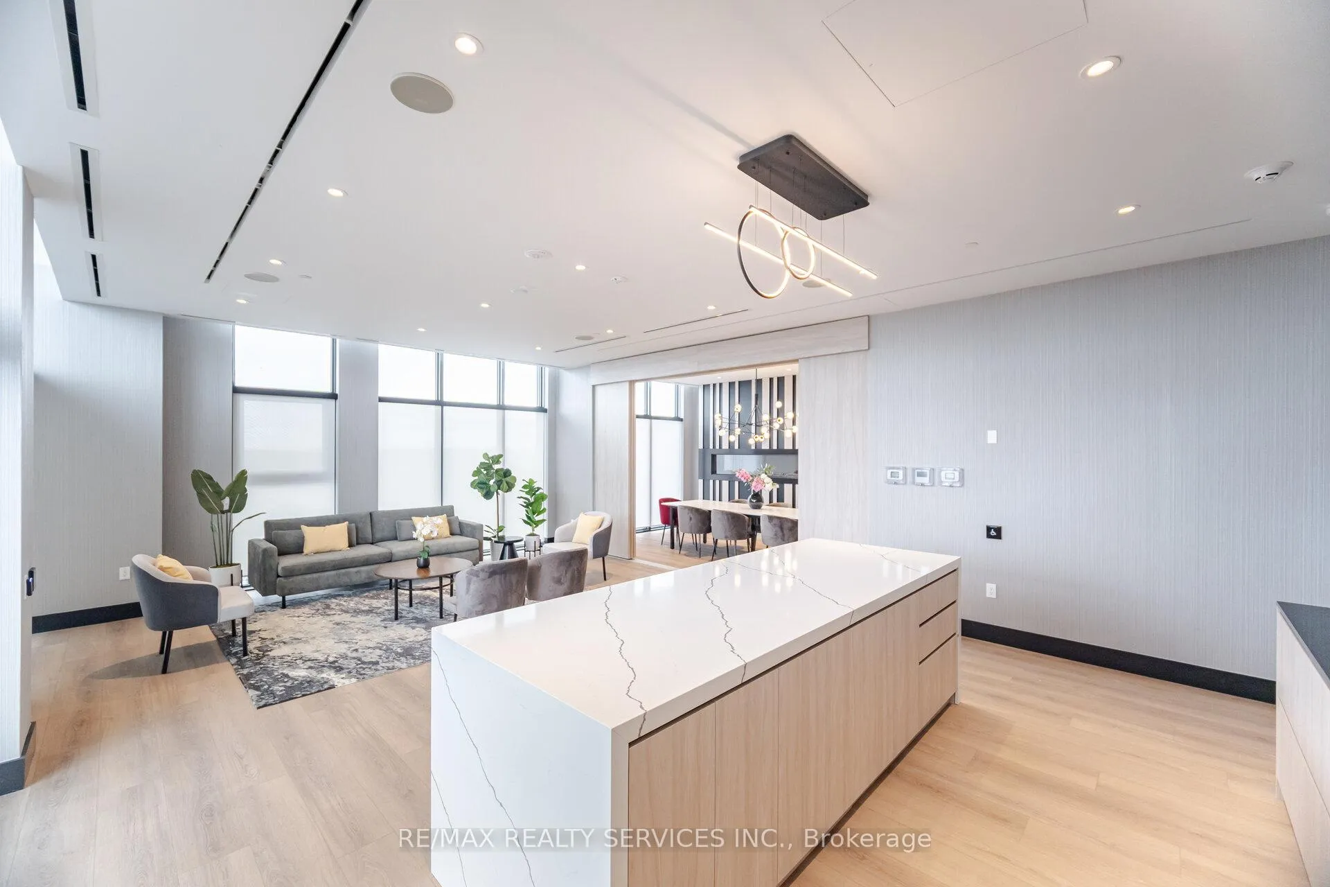 Photo 40 of Unit 2003, 260 Malta Avenue, Brampton, Brampton South — HOMEH