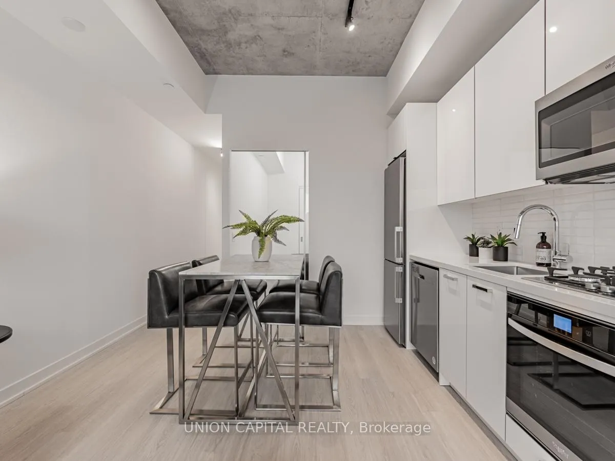 Photo 5 of Unit 701, 195 McCaul Street, Toronto, Kensington-Chinatown — HOMEH