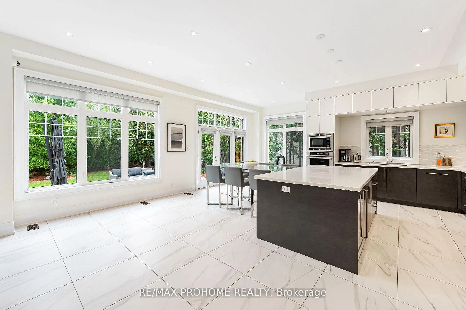 Photo 14 of 17 Alma Walker Way, Markham, Old Markham Village — HOMEH