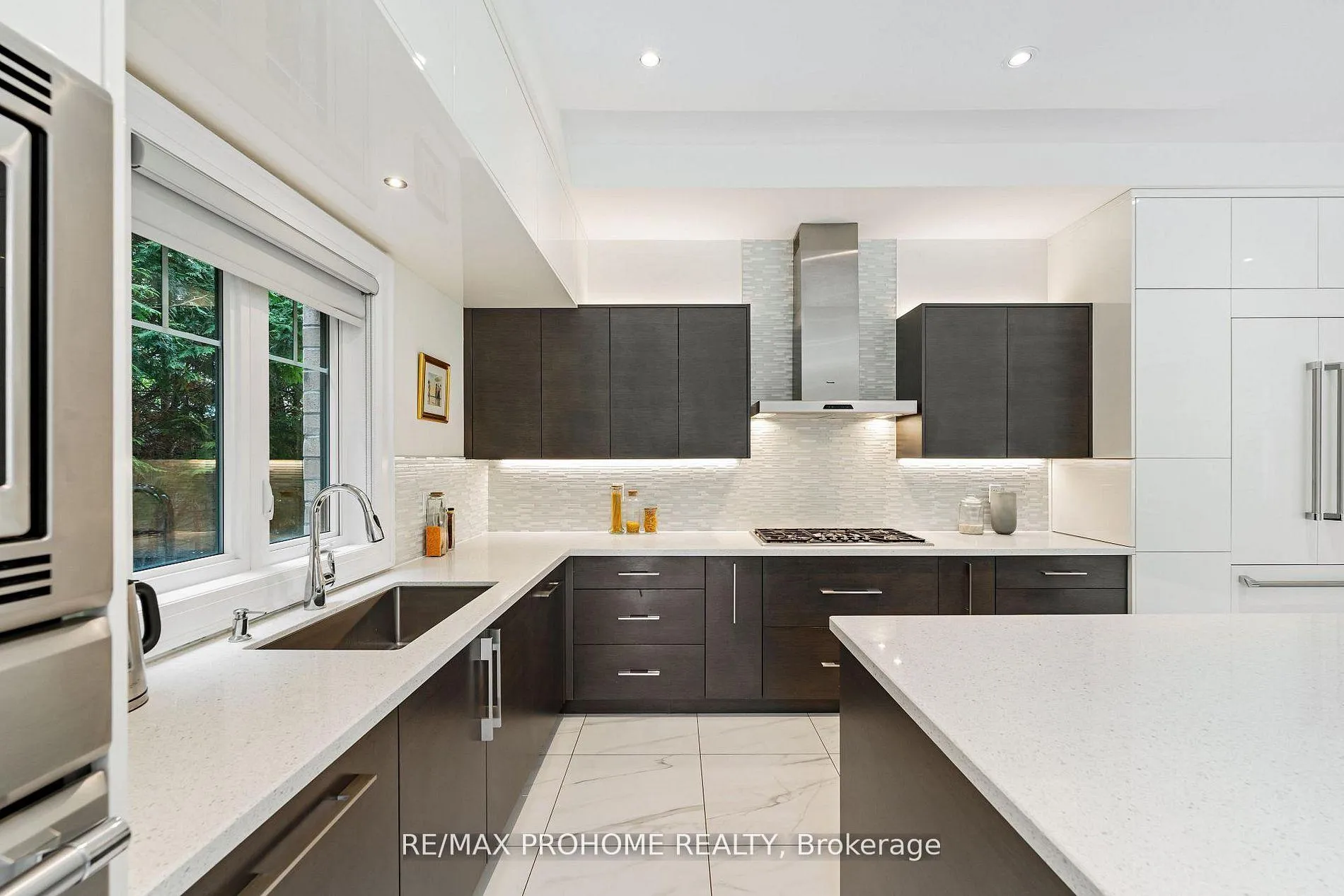 Photo 17 of 17 Alma Walker Way, Markham, Old Markham Village — HOMEH