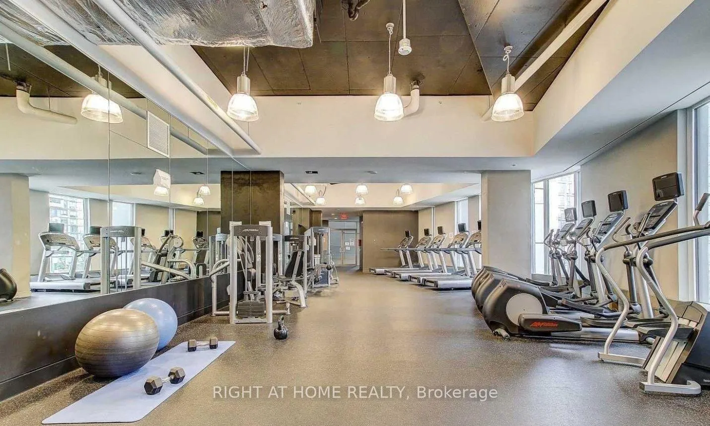 Photo 14 of Unit 906, 80 Queens Wharf Road, Toronto, Waterfront Communities — HOMEH