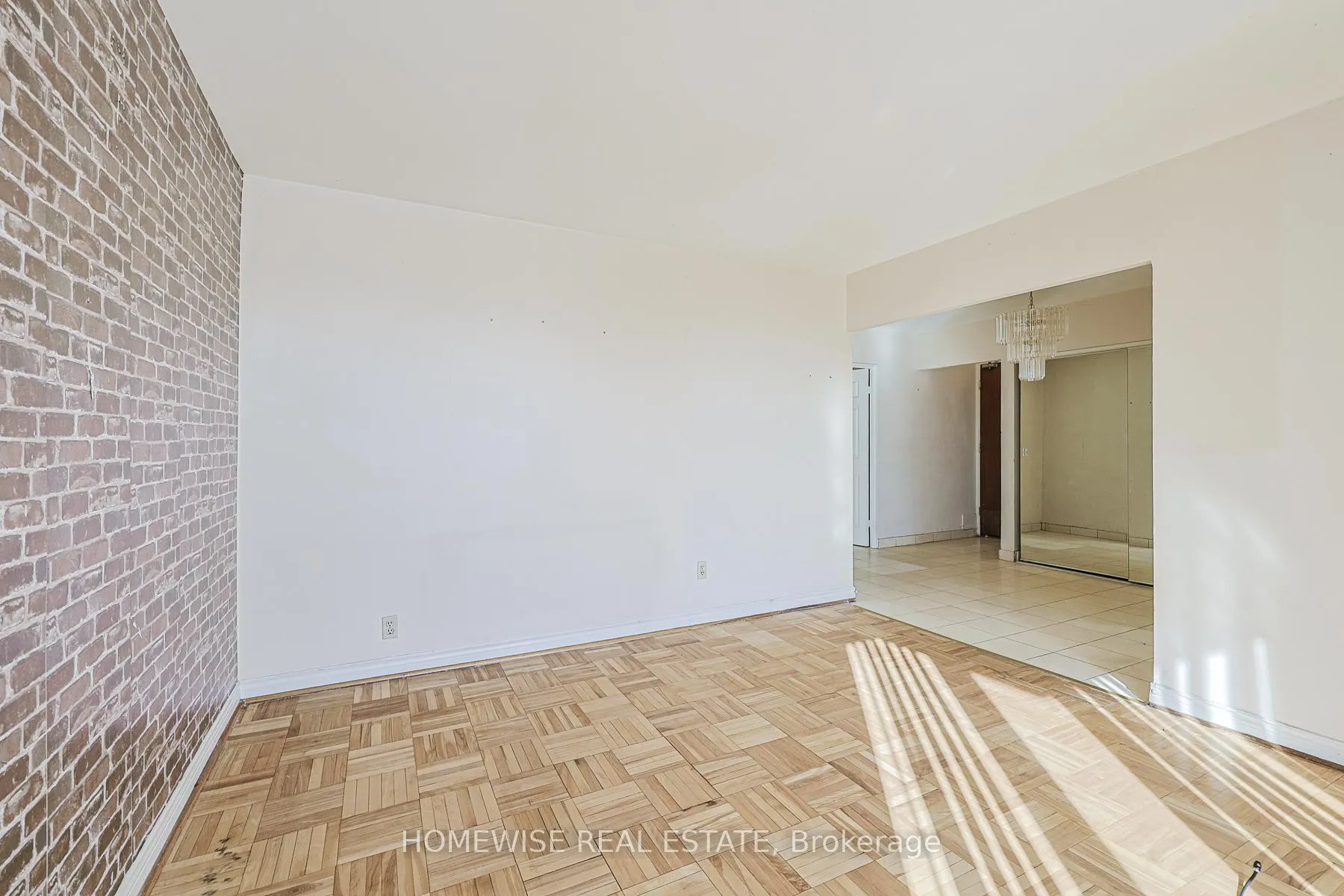 Photo 8 of Unit 307, 485 Kingston Road, Toronto, The Beaches — HOMEH