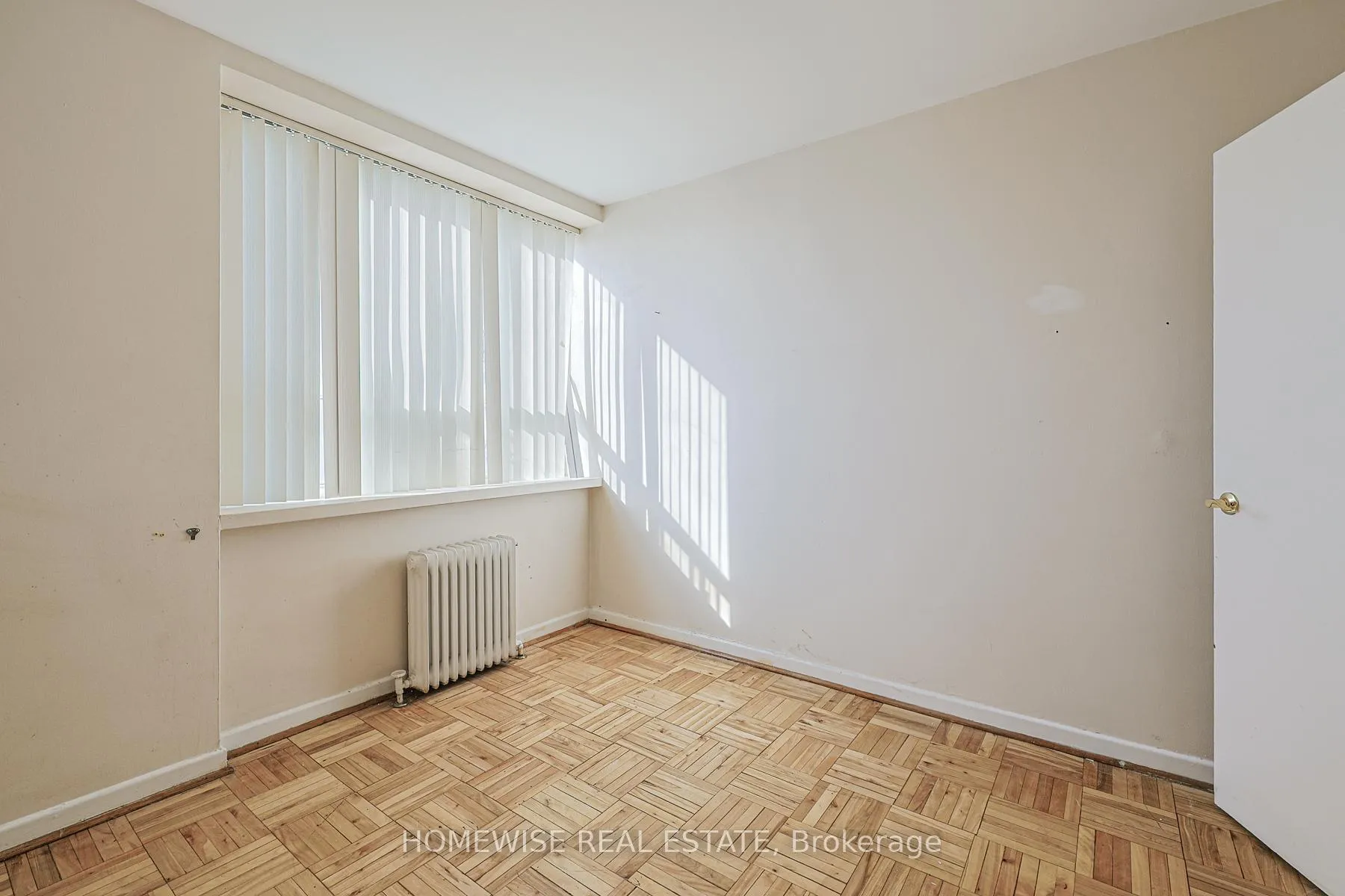 Photo 15 of Unit 307, 485 Kingston Road, Toronto, The Beaches — HOMEH