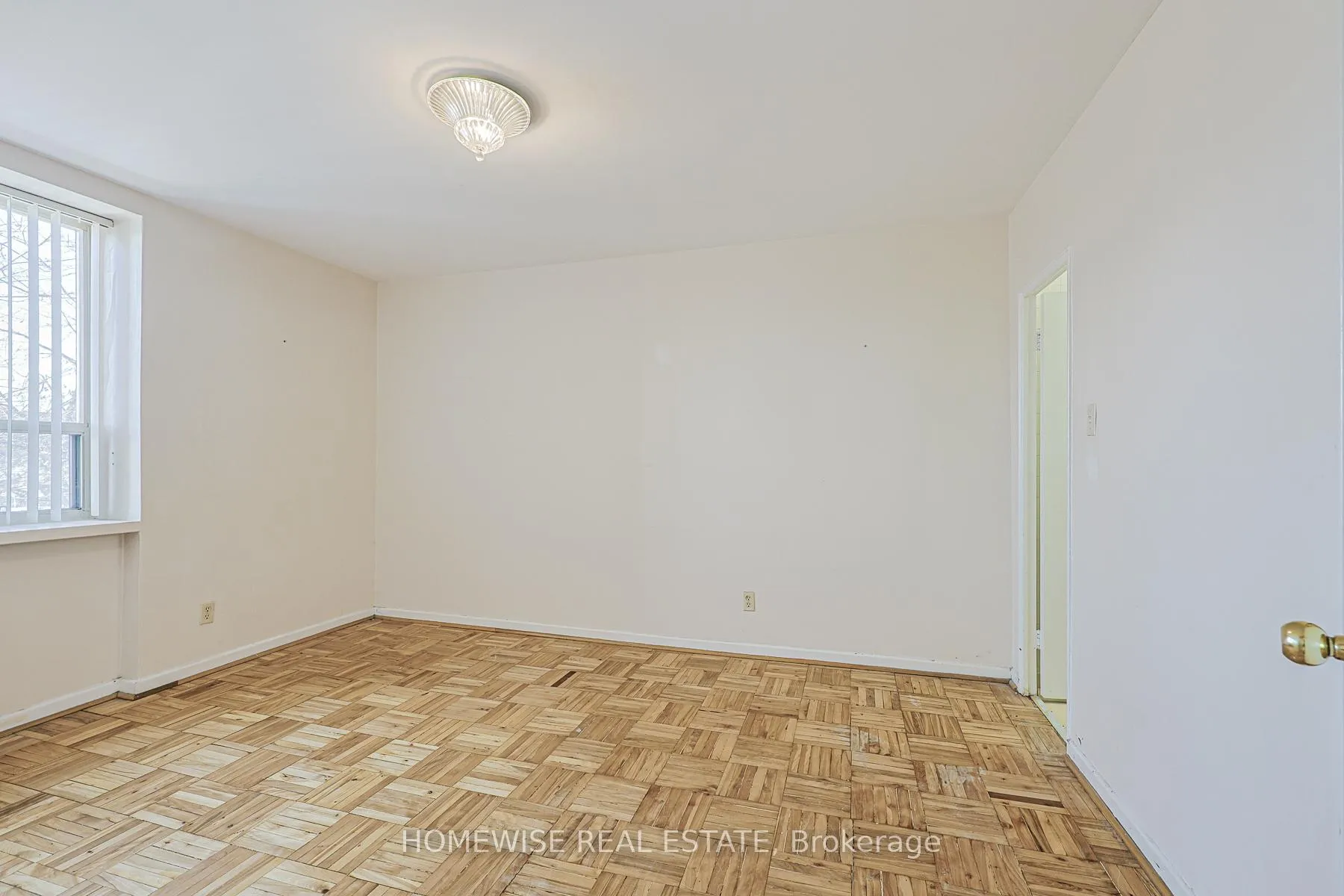 Photo 18 of Unit 307, 485 Kingston Road, Toronto, The Beaches — HOMEH