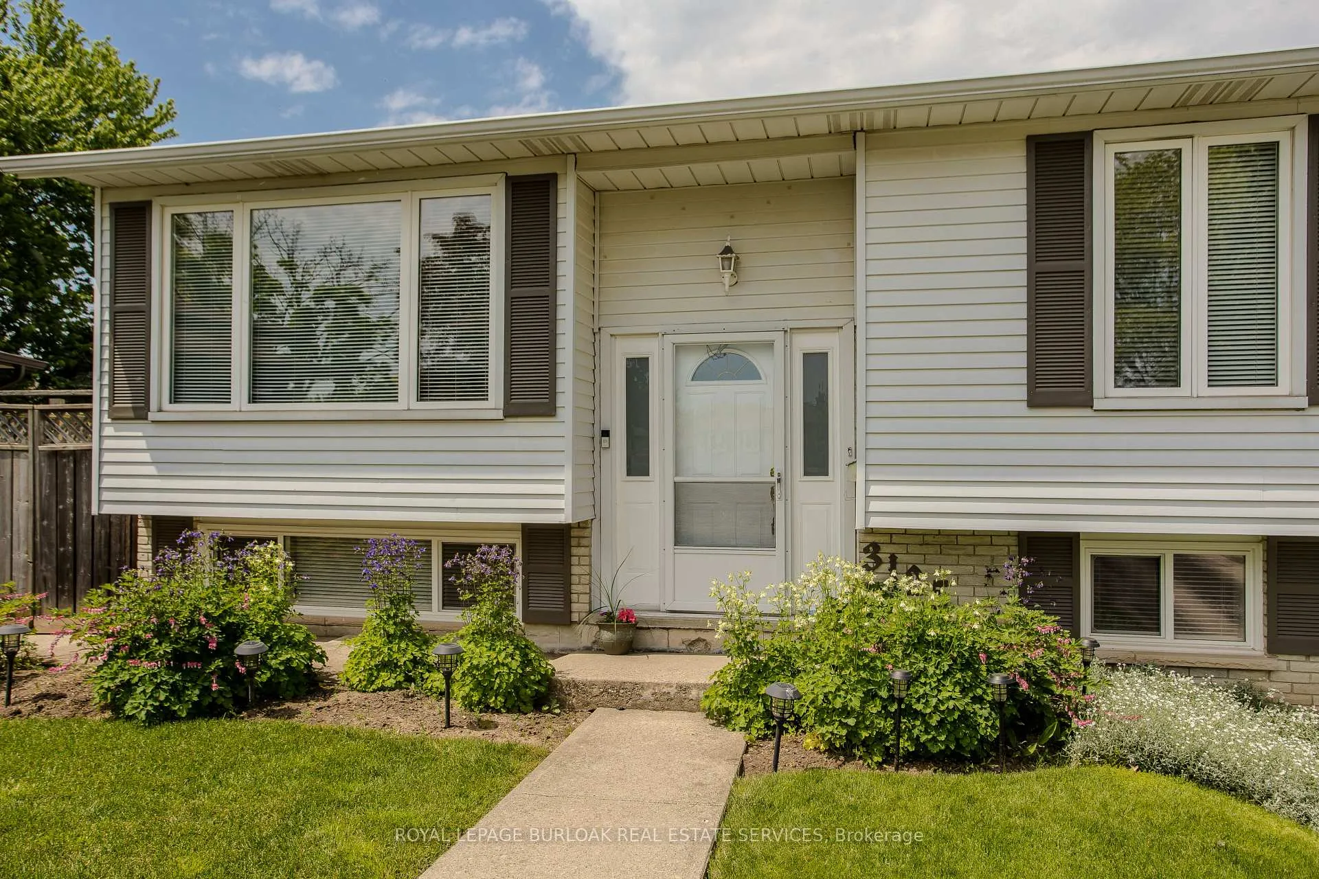 Photo 29 of 3125 Michael Crescent, Burlington, Palmer — HOMEH