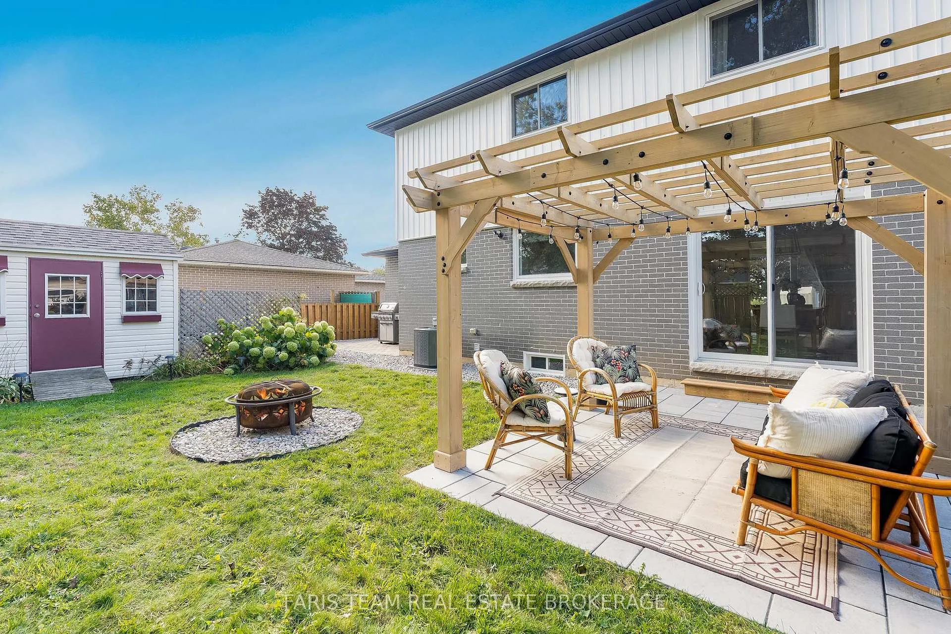 Photo 26 of 43 Jeffrey Street, Barrie, Grove East — HOMEH