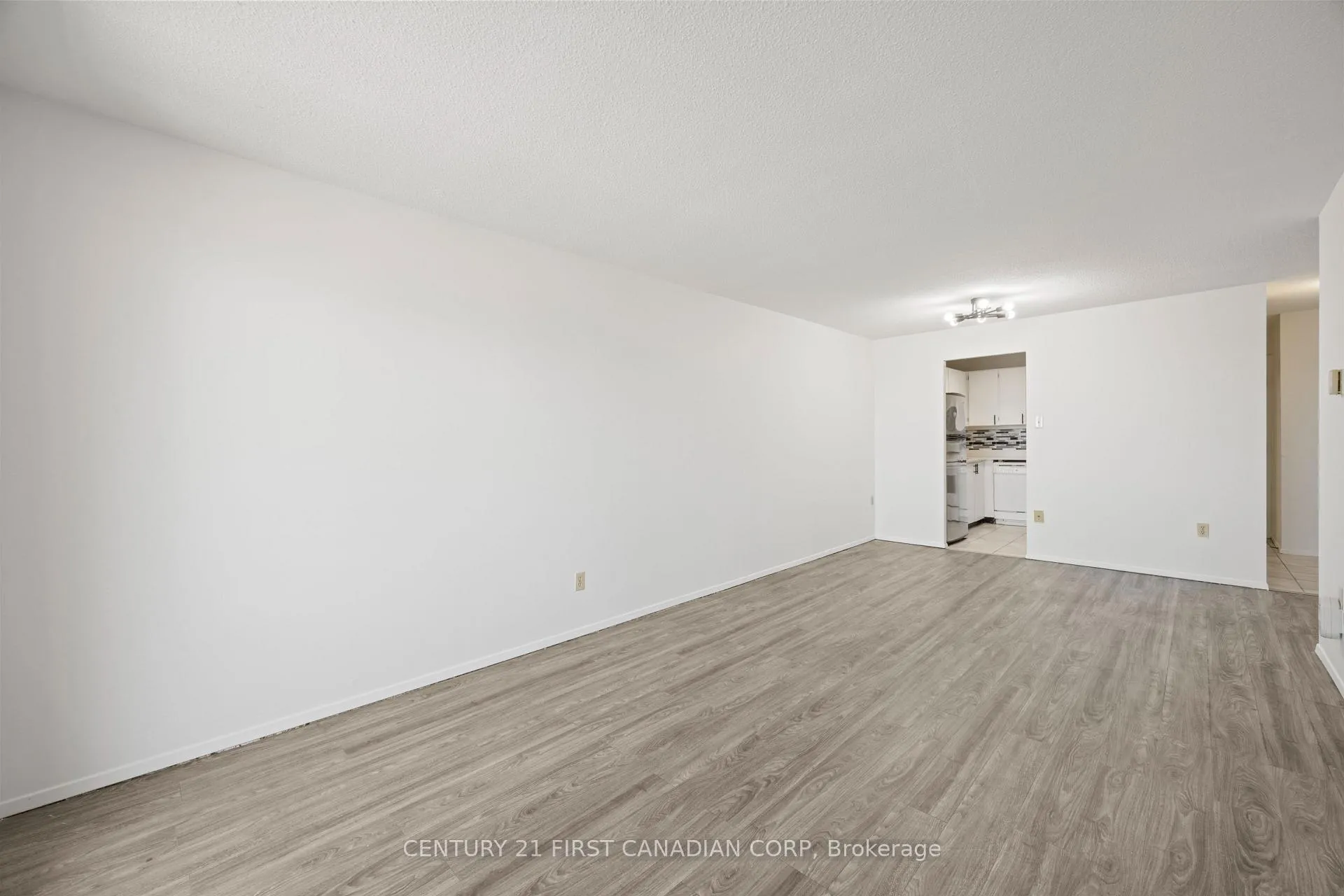 Photo 15 of Unit 504, 1104 Jalna Boulevard, London, South X — HOMEH