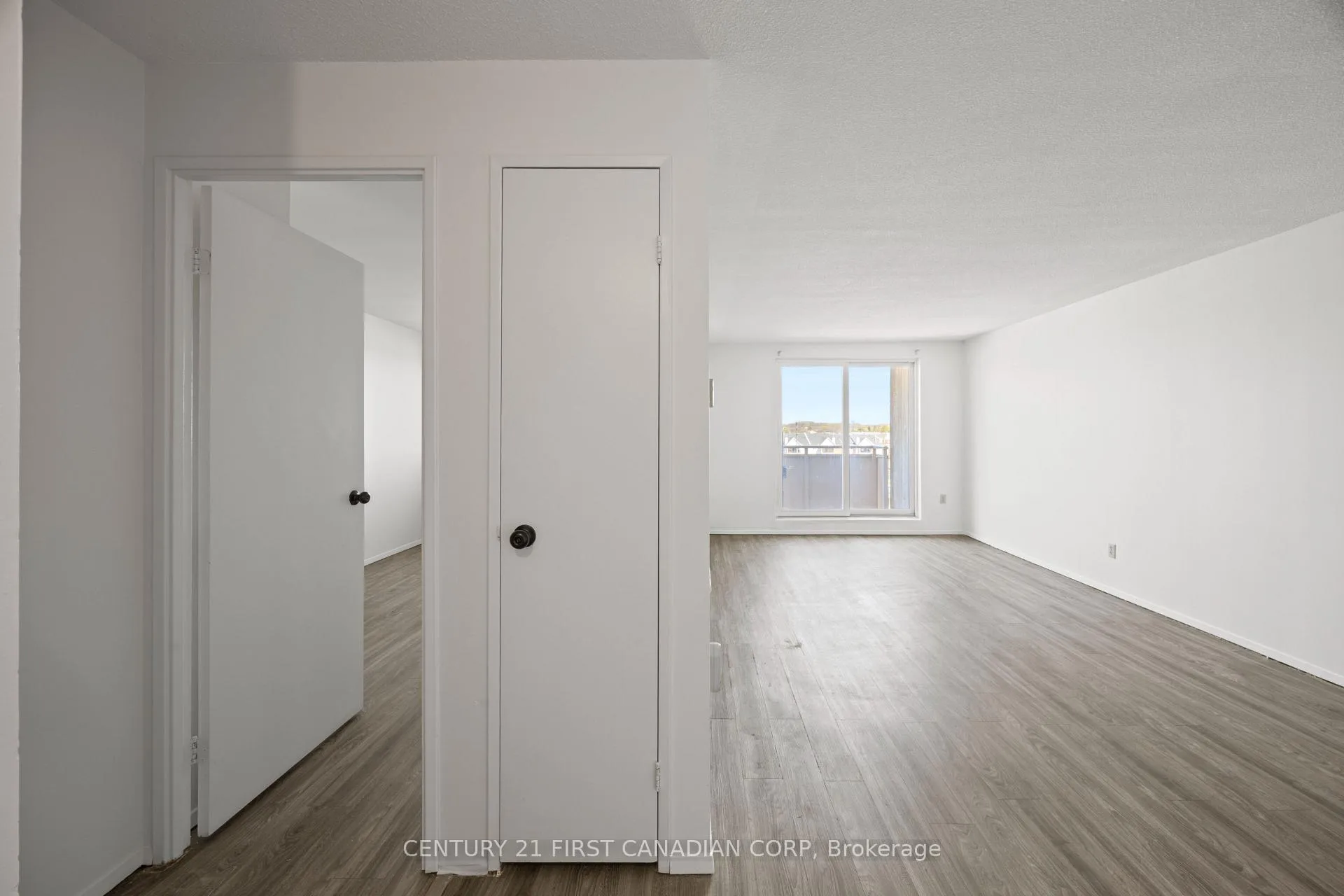 Photo 18 of Unit 504, 1104 Jalna Boulevard, London, South X — HOMEH