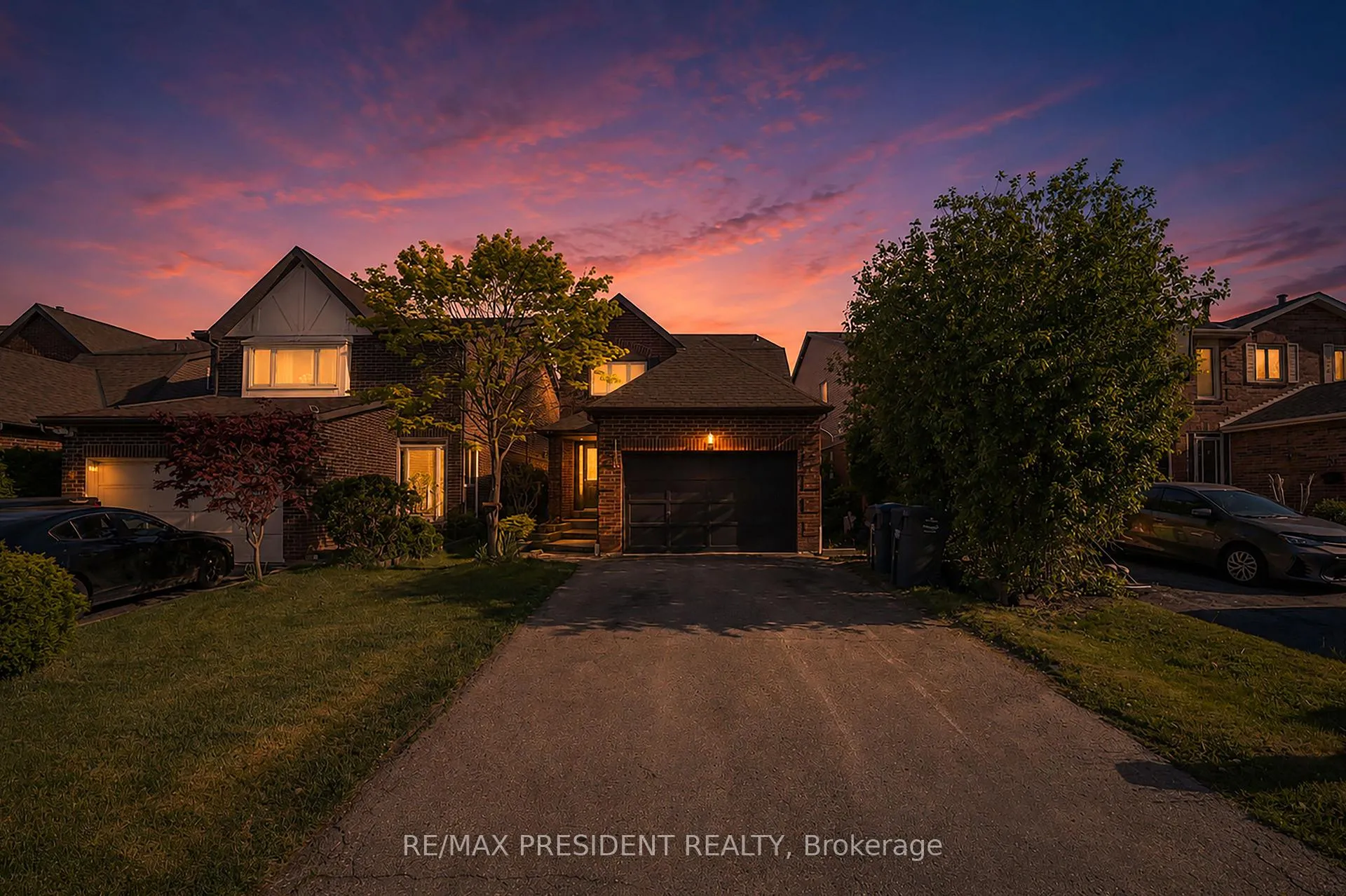 Photo 1 of 19 Copeland Road, Brampton, Fletcher's West — HOMEH