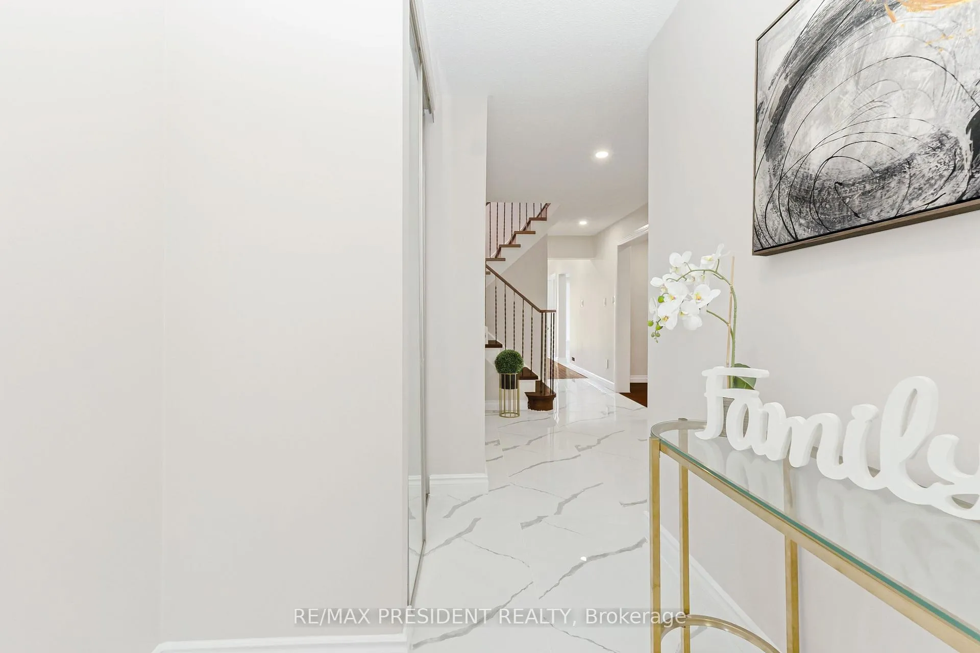Photo 6 of 19 Copeland Road, Brampton, Fletcher's West — HOMEH