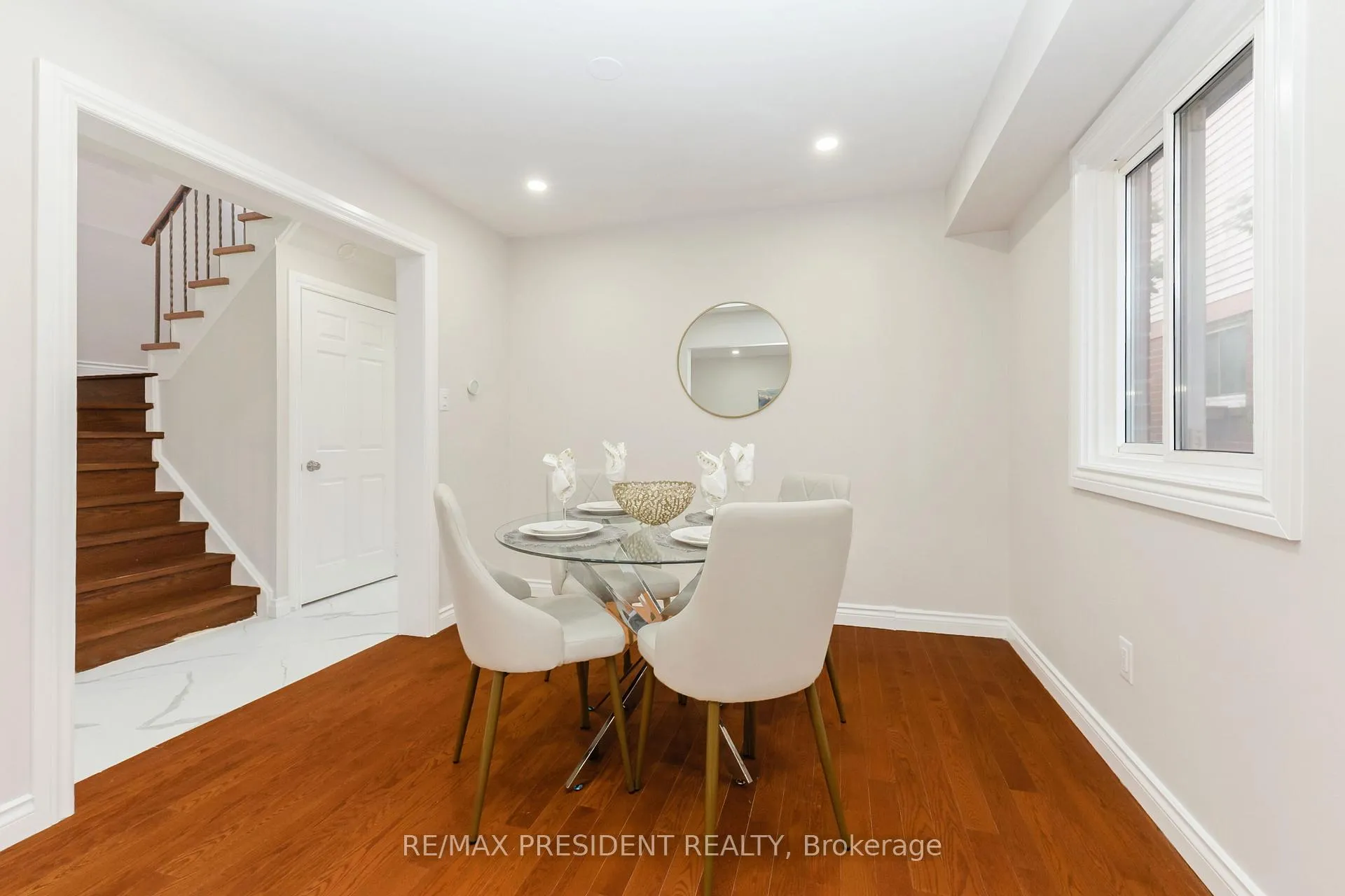 Photo 12 of 19 Copeland Road, Brampton, Fletcher's West — HOMEH