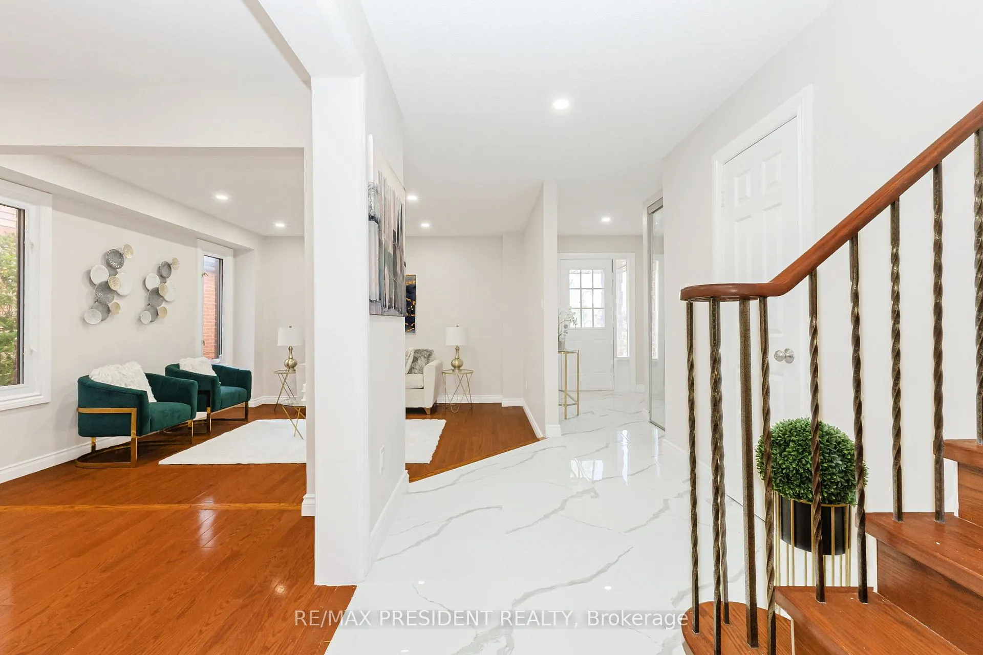 Photo 13 of 19 Copeland Road, Brampton, Fletcher's West — HOMEH