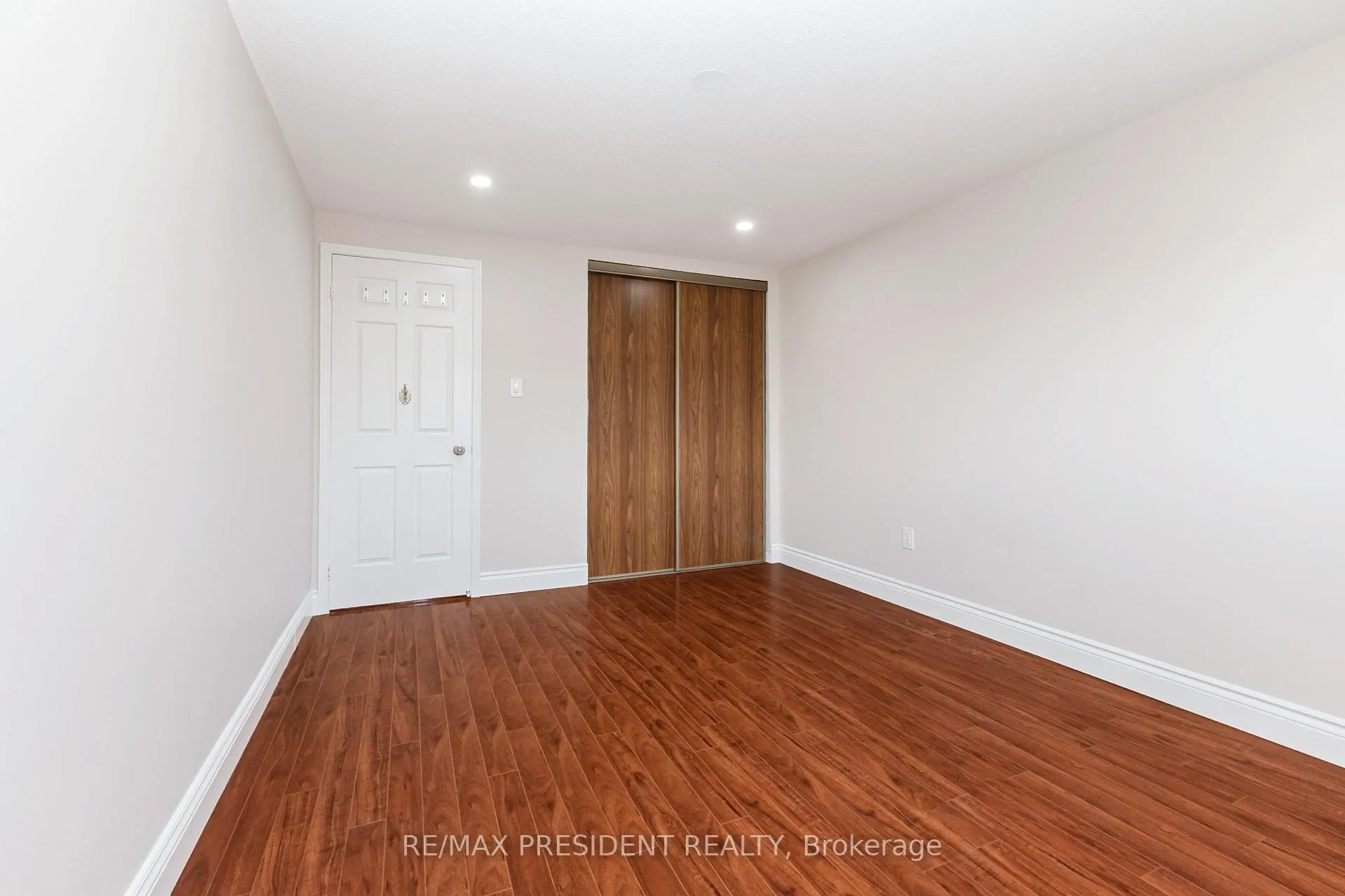 Photo 39 of 19 Copeland Road, Brampton, Fletcher's West — HOMEH
