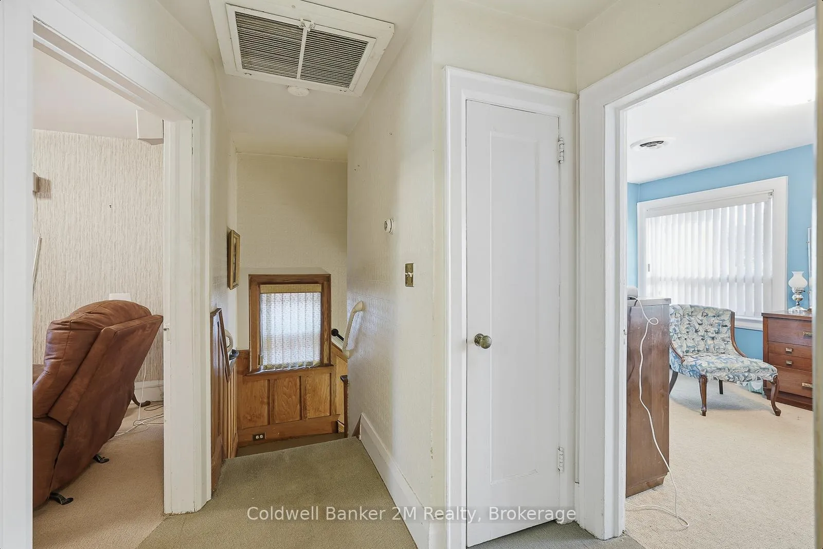 Photo 14 of 296 Briar Hill Avenue, Toronto, Lawrence Park South — HOMEH