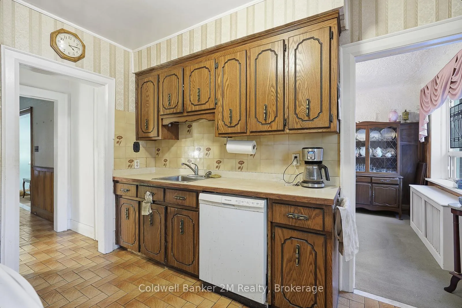 Photo 22 of 296 Briar Hill Avenue, Toronto, Lawrence Park South — HOMEH