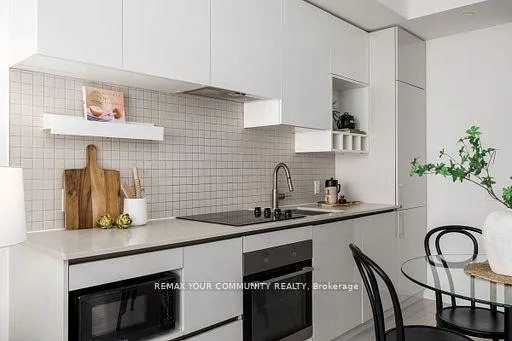 Photo 7 of Unit 4601, 5 Buttermill Avenue, Vaughan, Vaughan Corporate Centre — HOMEH