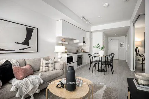 Photo 10 of Unit 4601, 5 Buttermill Avenue, Vaughan, Vaughan Corporate Centre — HOMEH
