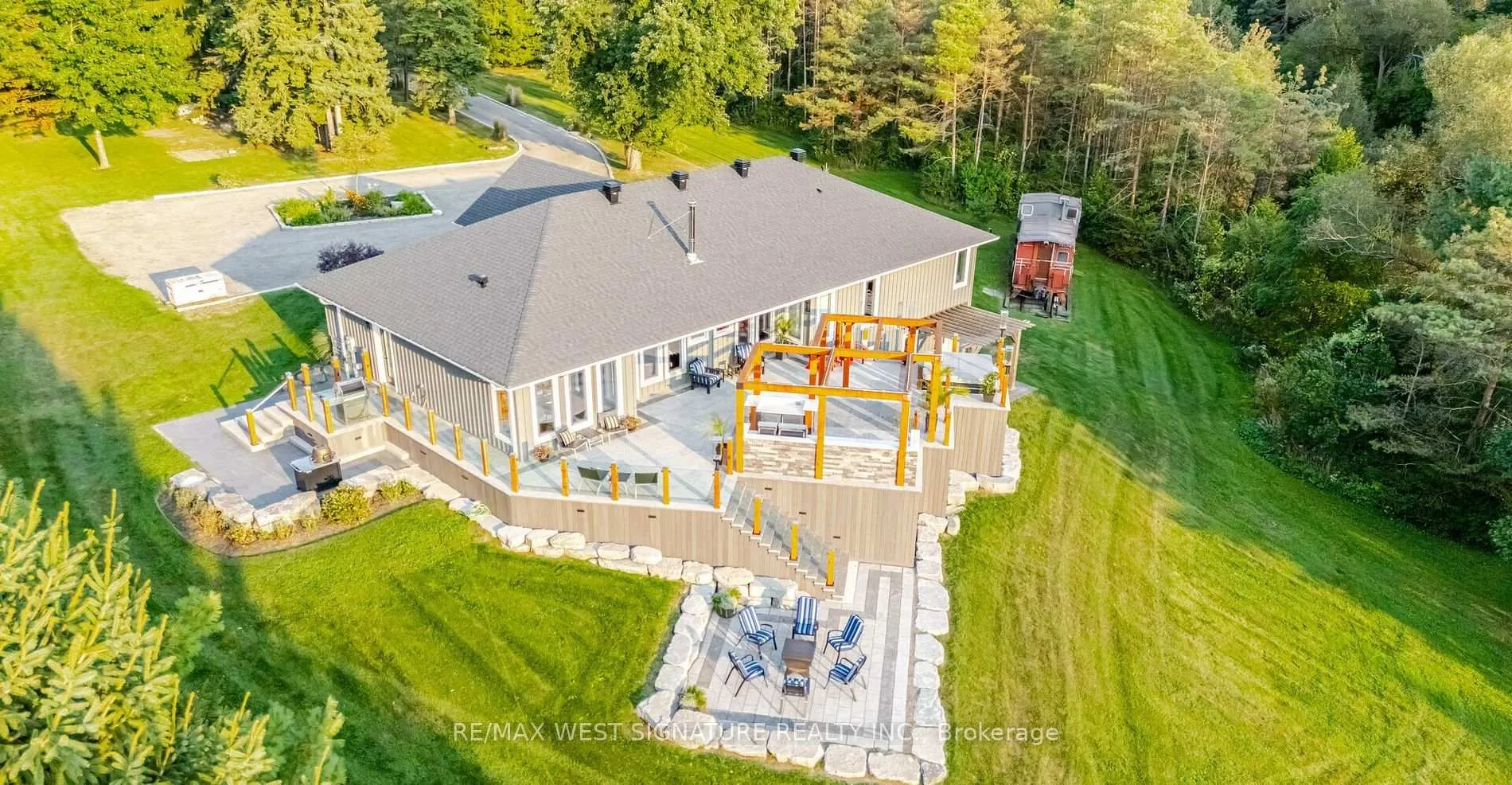 Photo 39 of 16070 Keele Street, King, Rural King — HOMEH