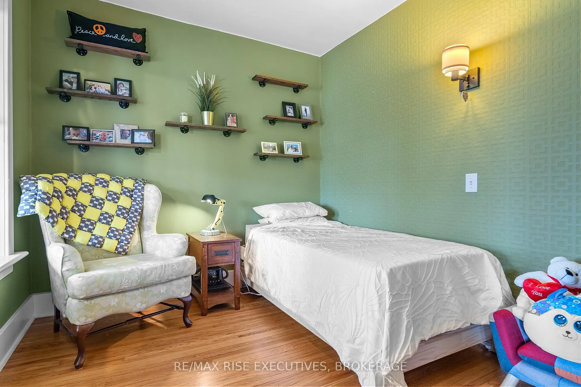 Photo 11 of 7 Scott Street, Kingston, Central City East — HOMEH