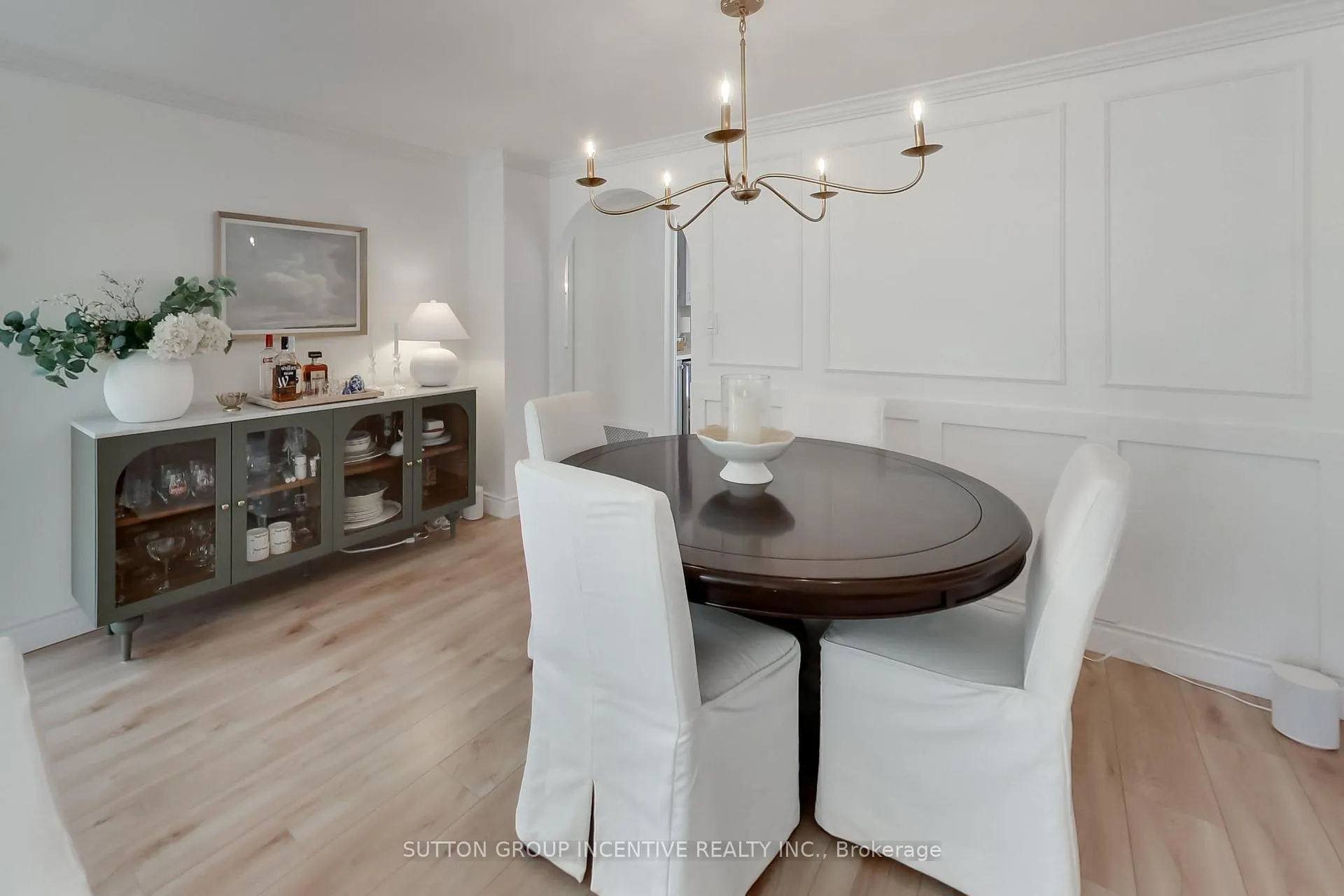 Photo 10 of 161 Columbia Road, Barrie, Holly — HOMEH