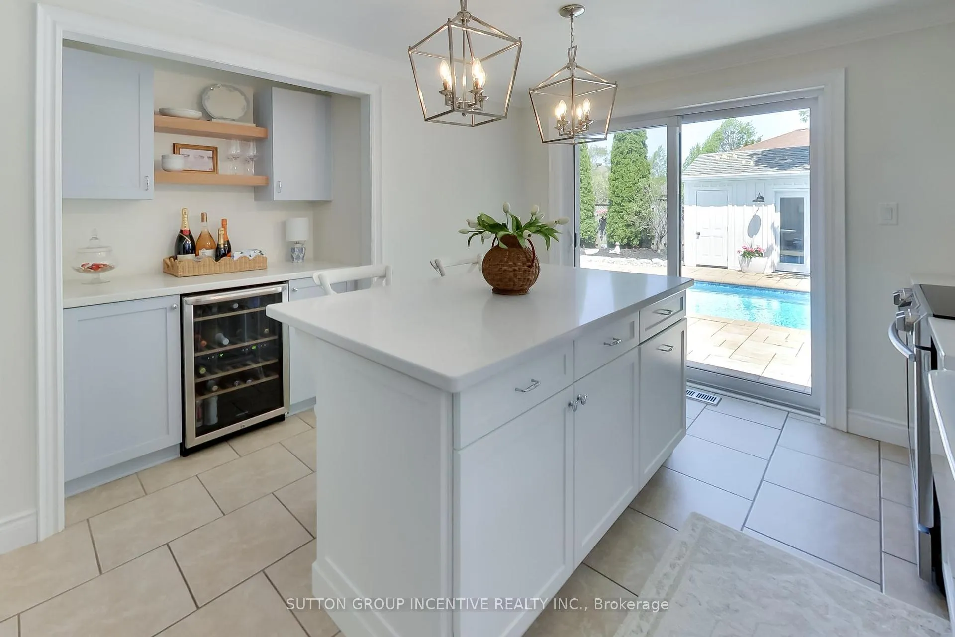 Photo 13 of 161 Columbia Road, Barrie, Holly — HOMEH