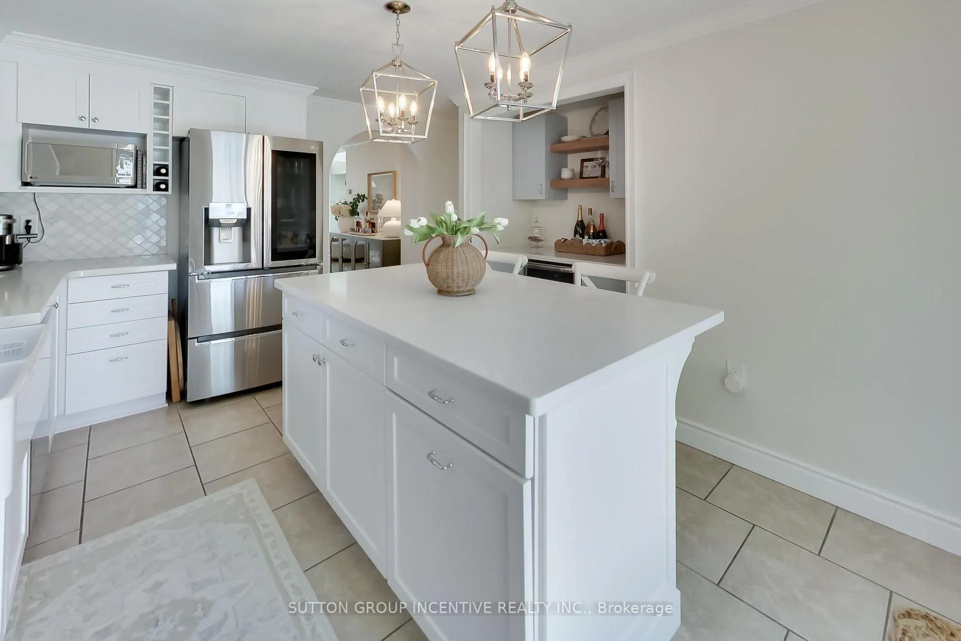 Photo 15 of 161 Columbia Road, Barrie, Holly — HOMEH
