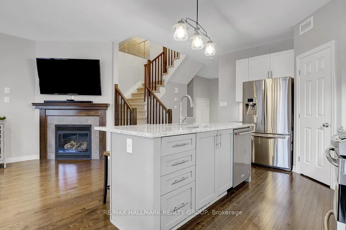 Photo 19 of 729 Hazelnut Crescent, Ottawa, Blossom Park/Kemp Park/Findlay Creek — HOMEH