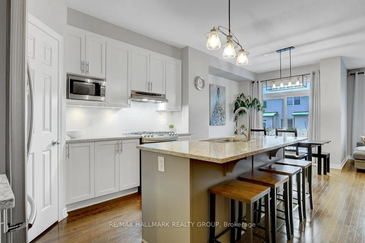 Photo 20 of 729 Hazelnut Crescent, Ottawa, Blossom Park/Kemp Park/Findlay Creek — HOMEH